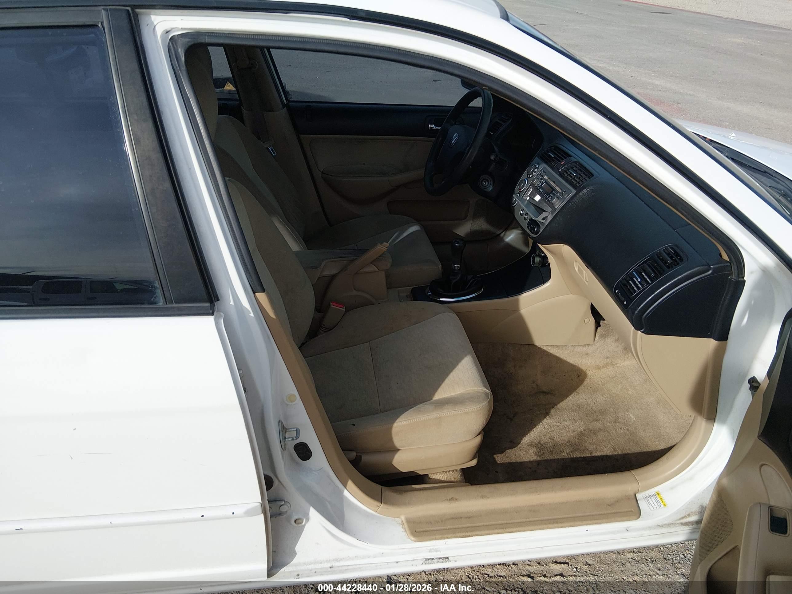 HONDA CIVIC image 5