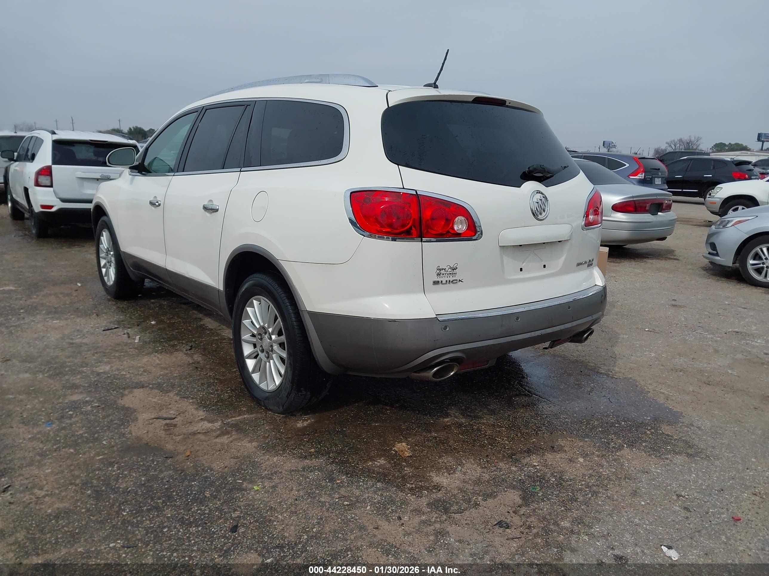BUICK ENCLAVE image 3