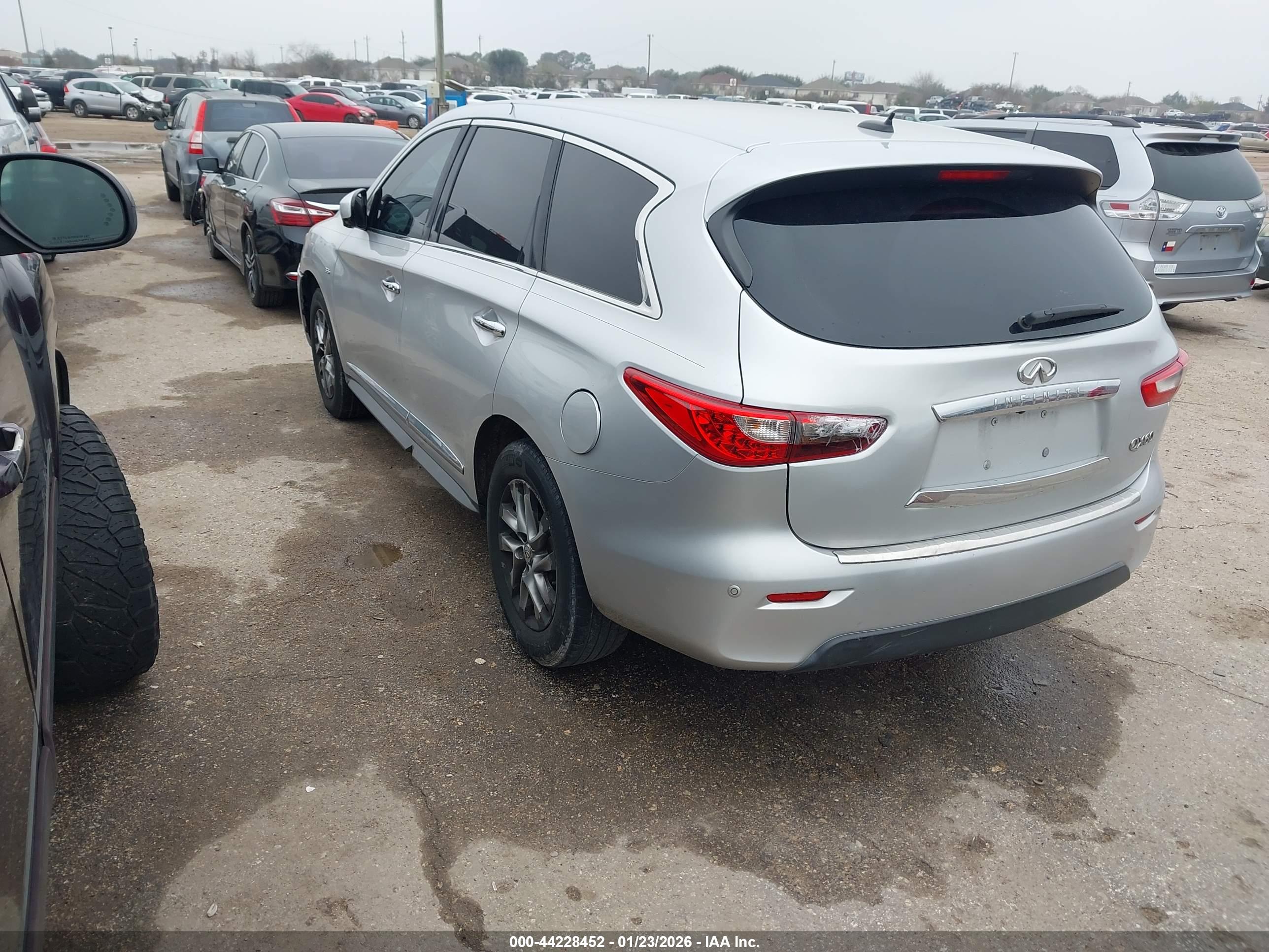 INFINITI QX60 image 3