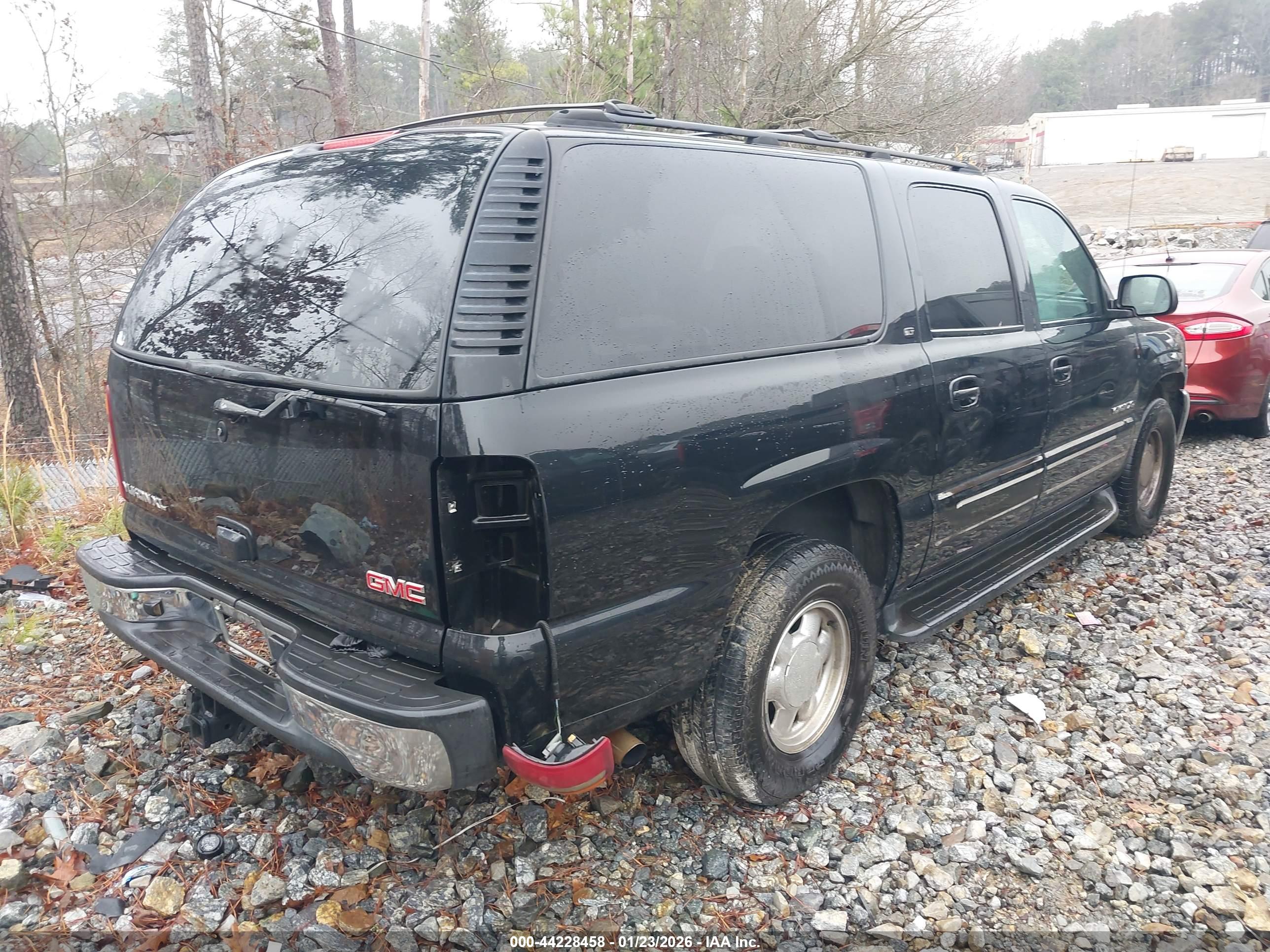 GMC YUKON image 4