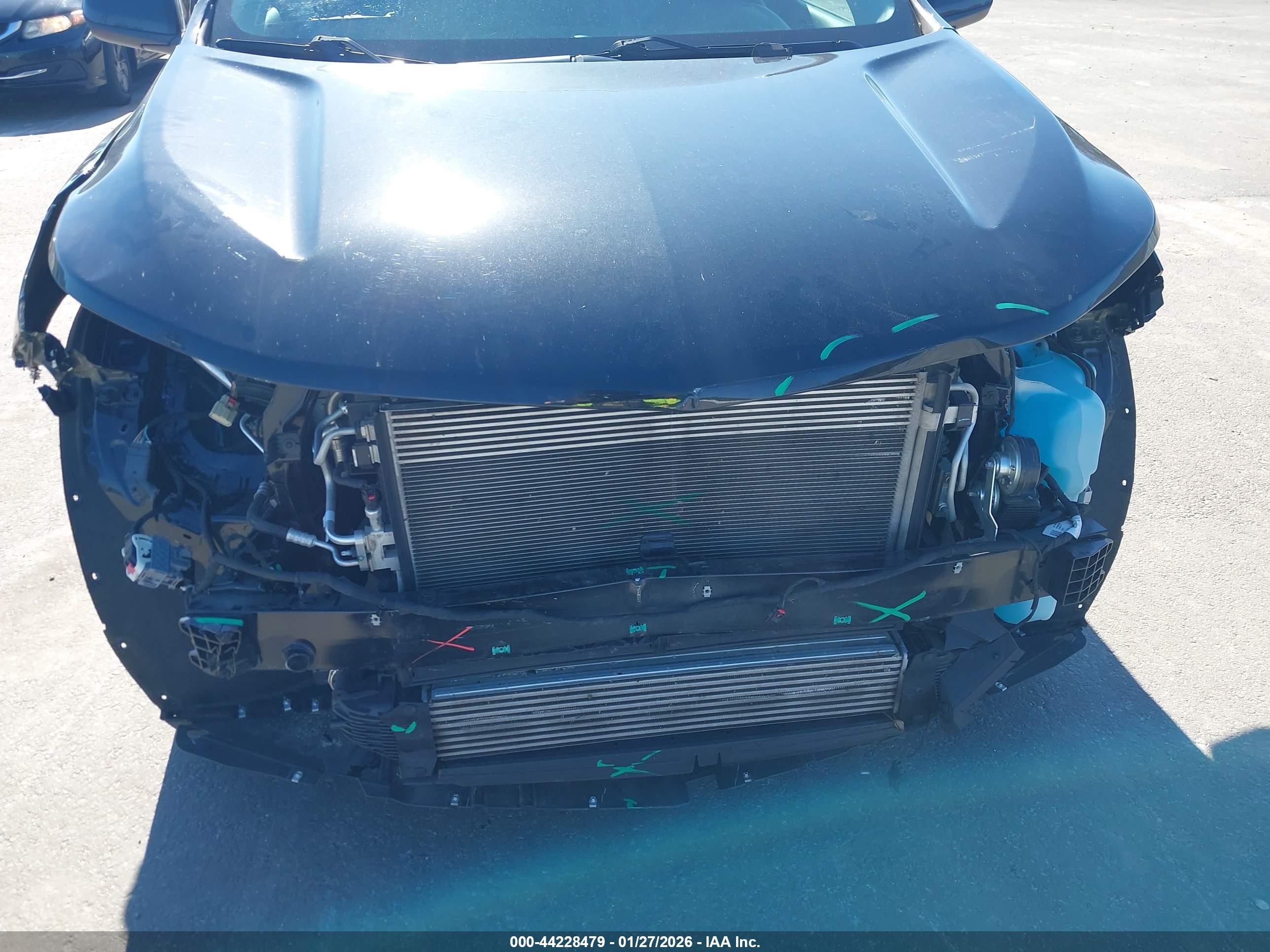 CHEVROLET EQUINOX image 6