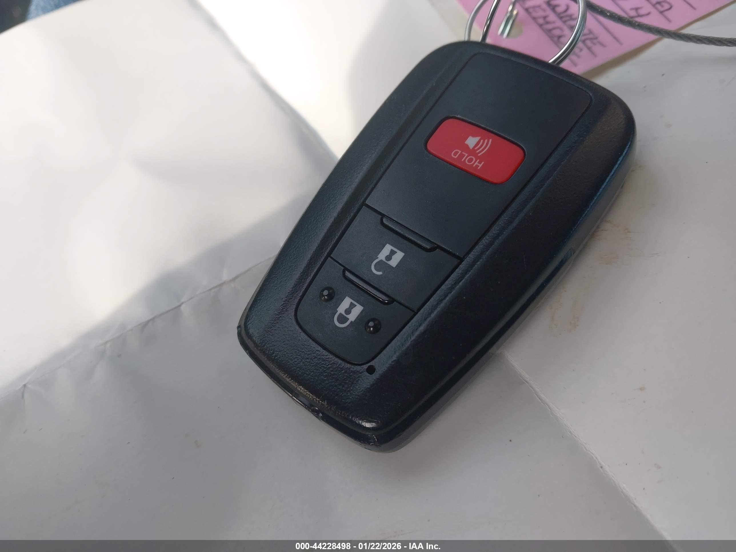 TOYOTA RAV4 image 11