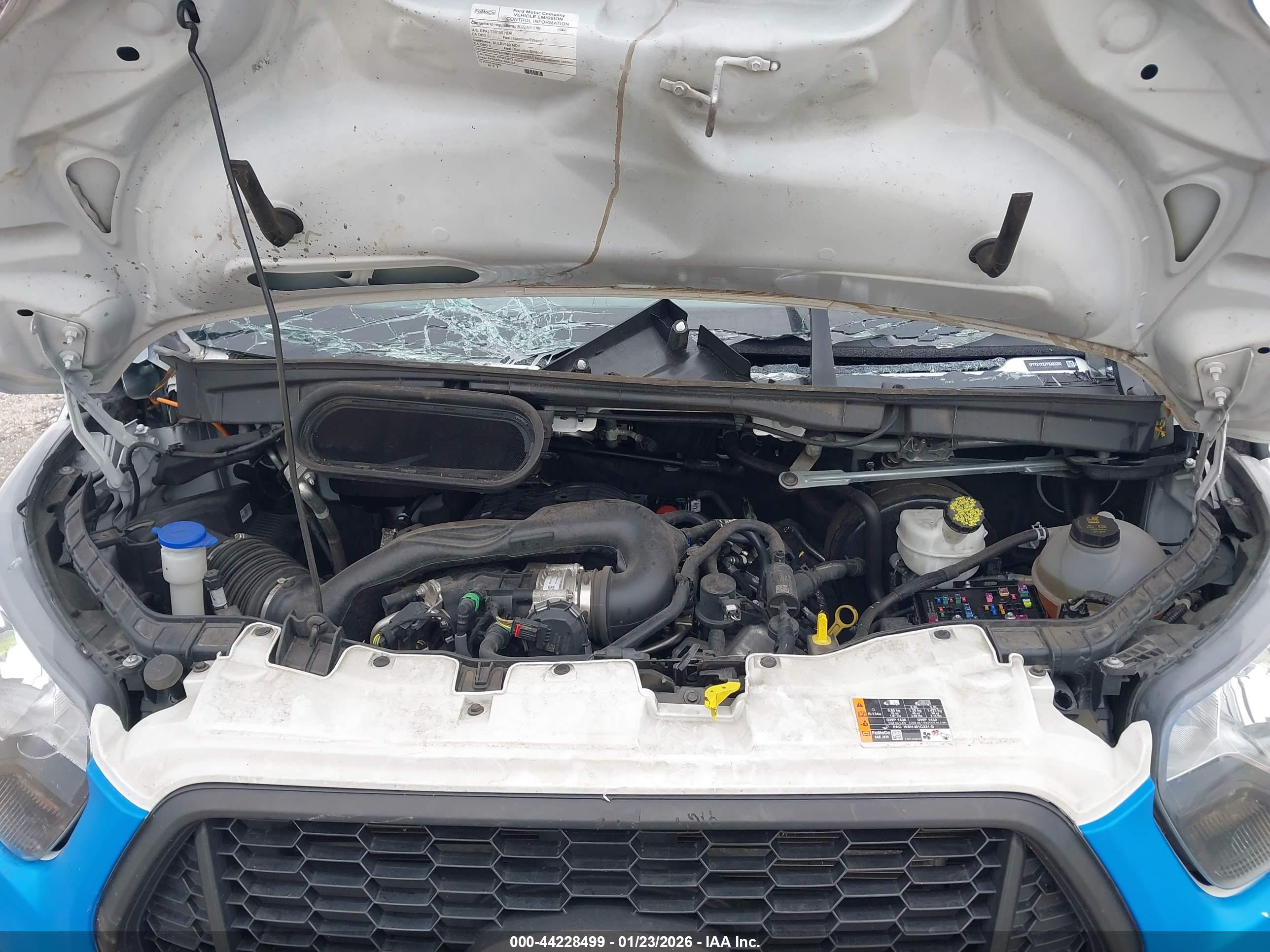 FORD TRANSIT-150 image 10