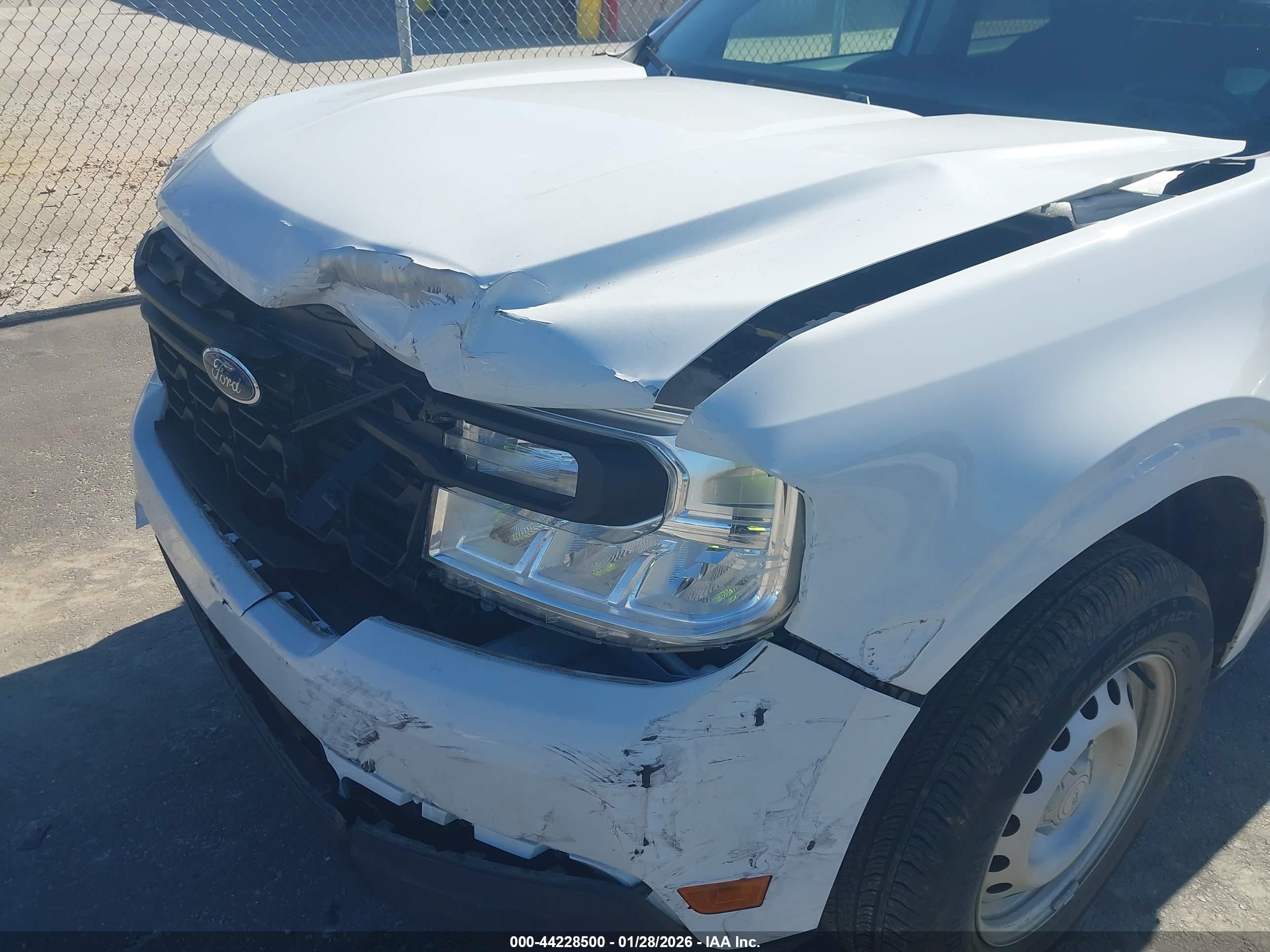 FORD MAVERICK image 6