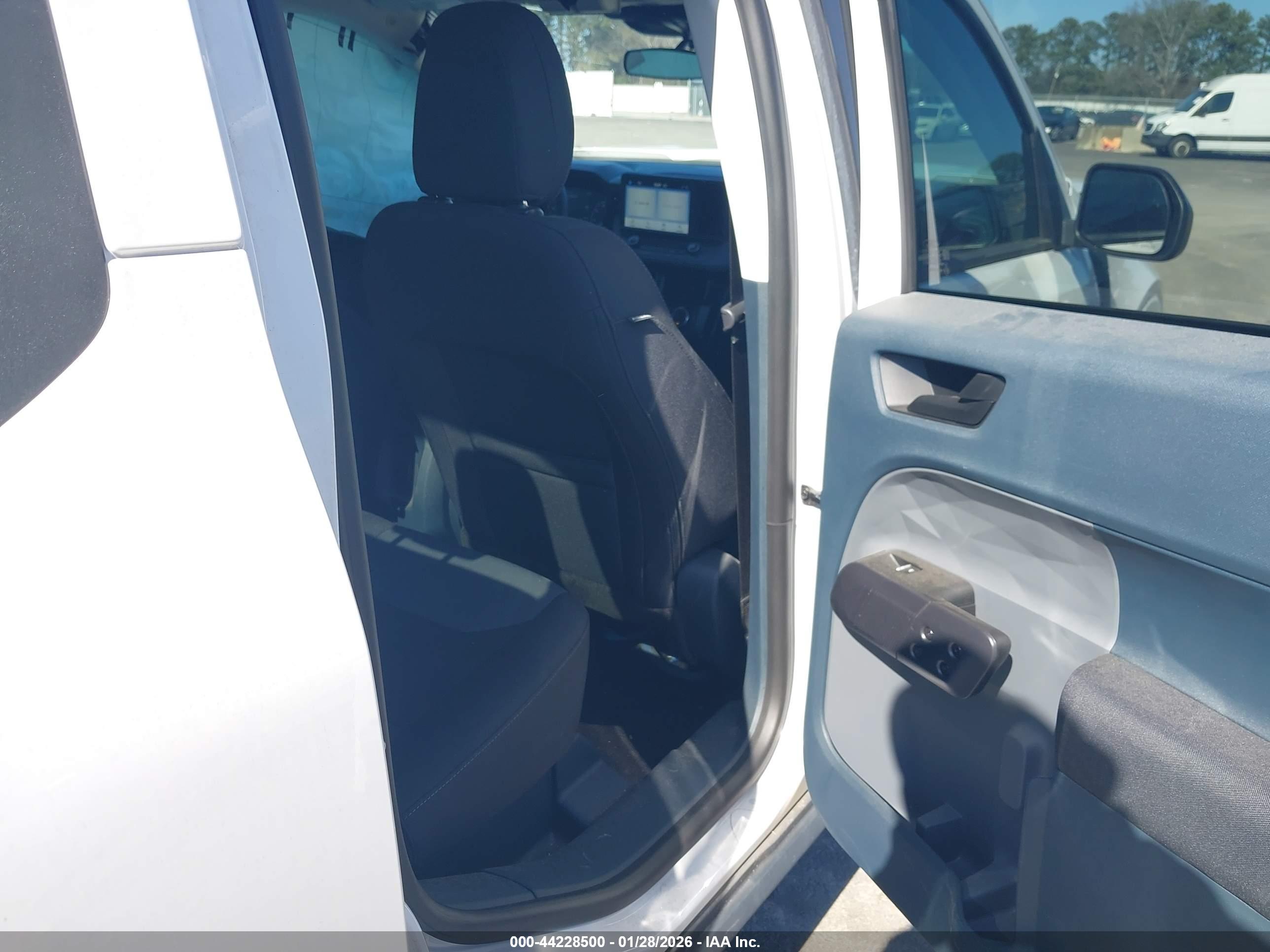 FORD MAVERICK image 8