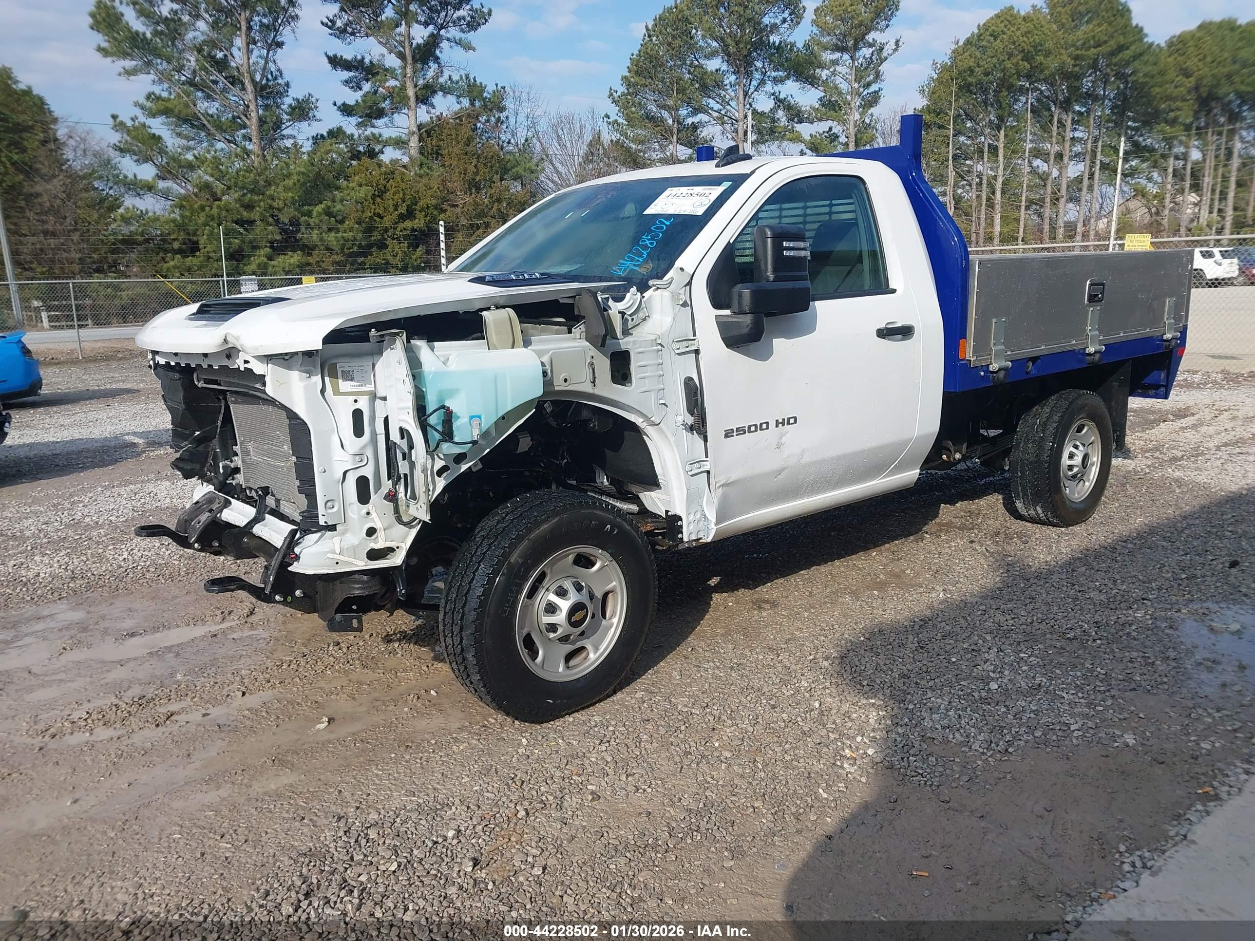 CHEVROLET SILVERADO image 2