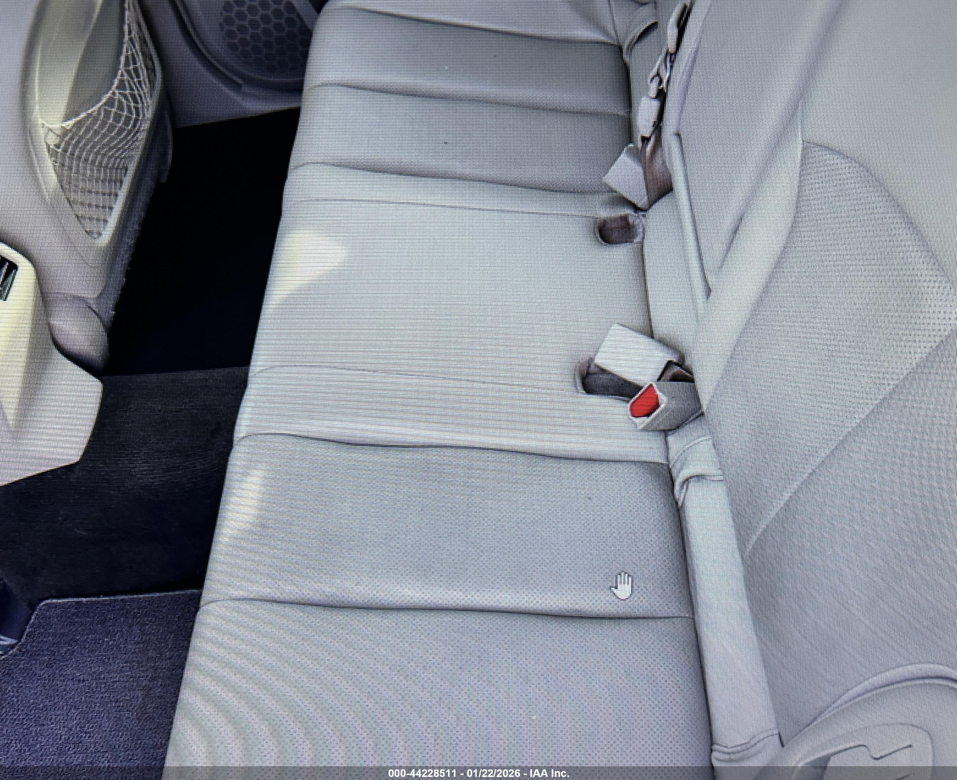 SUBARU OUTBACK image 8