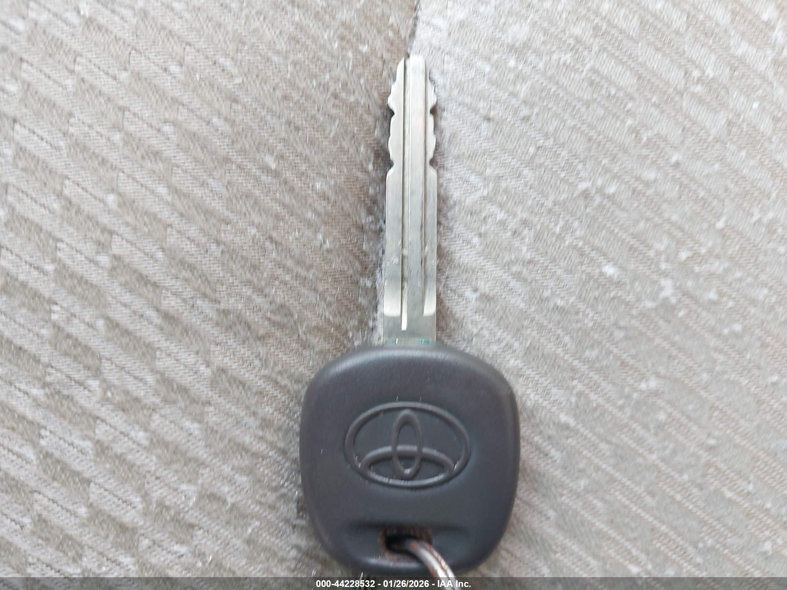 TOYOTA HIGHLANDER image 11