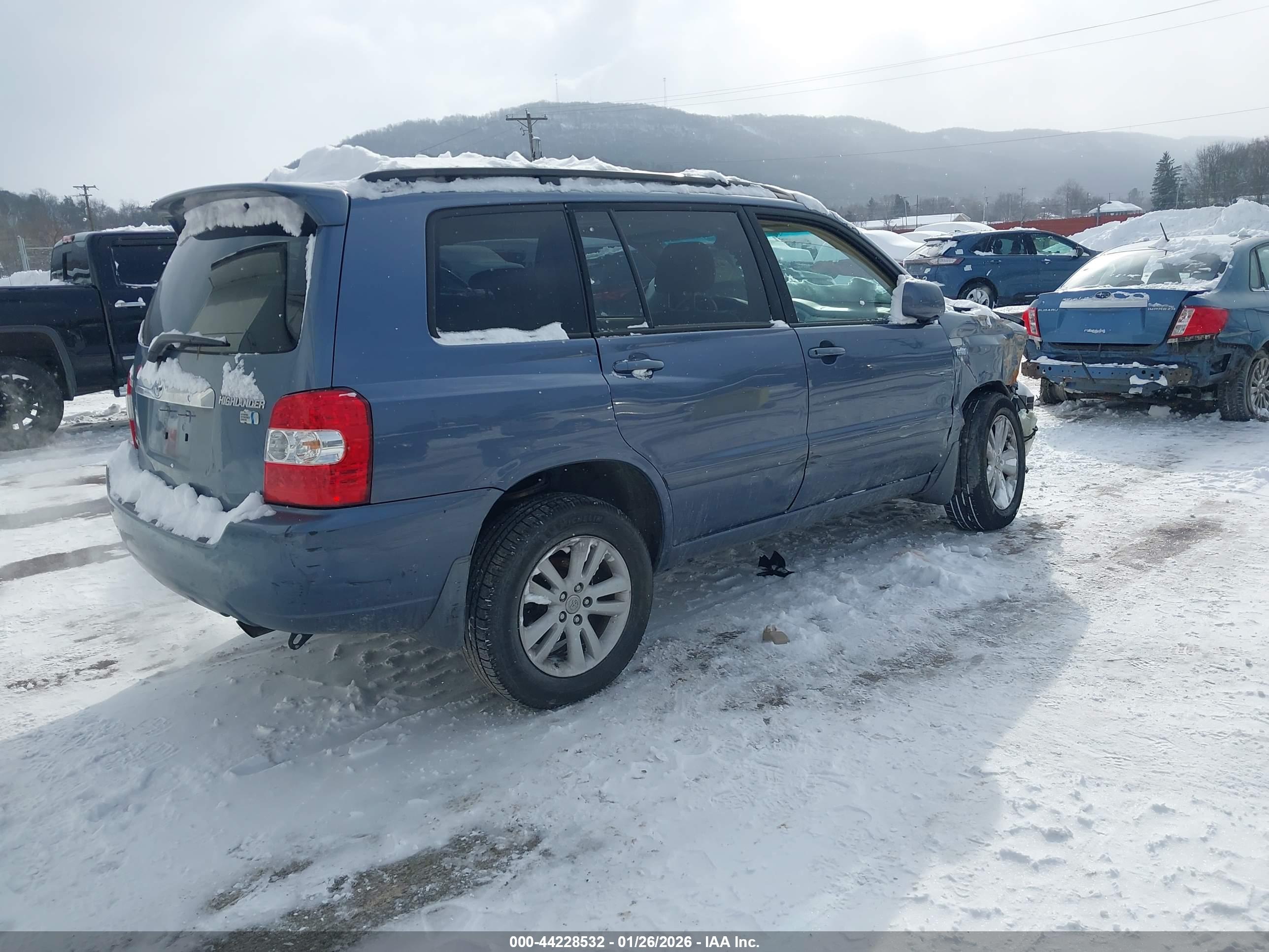 TOYOTA HIGHLANDER image 4