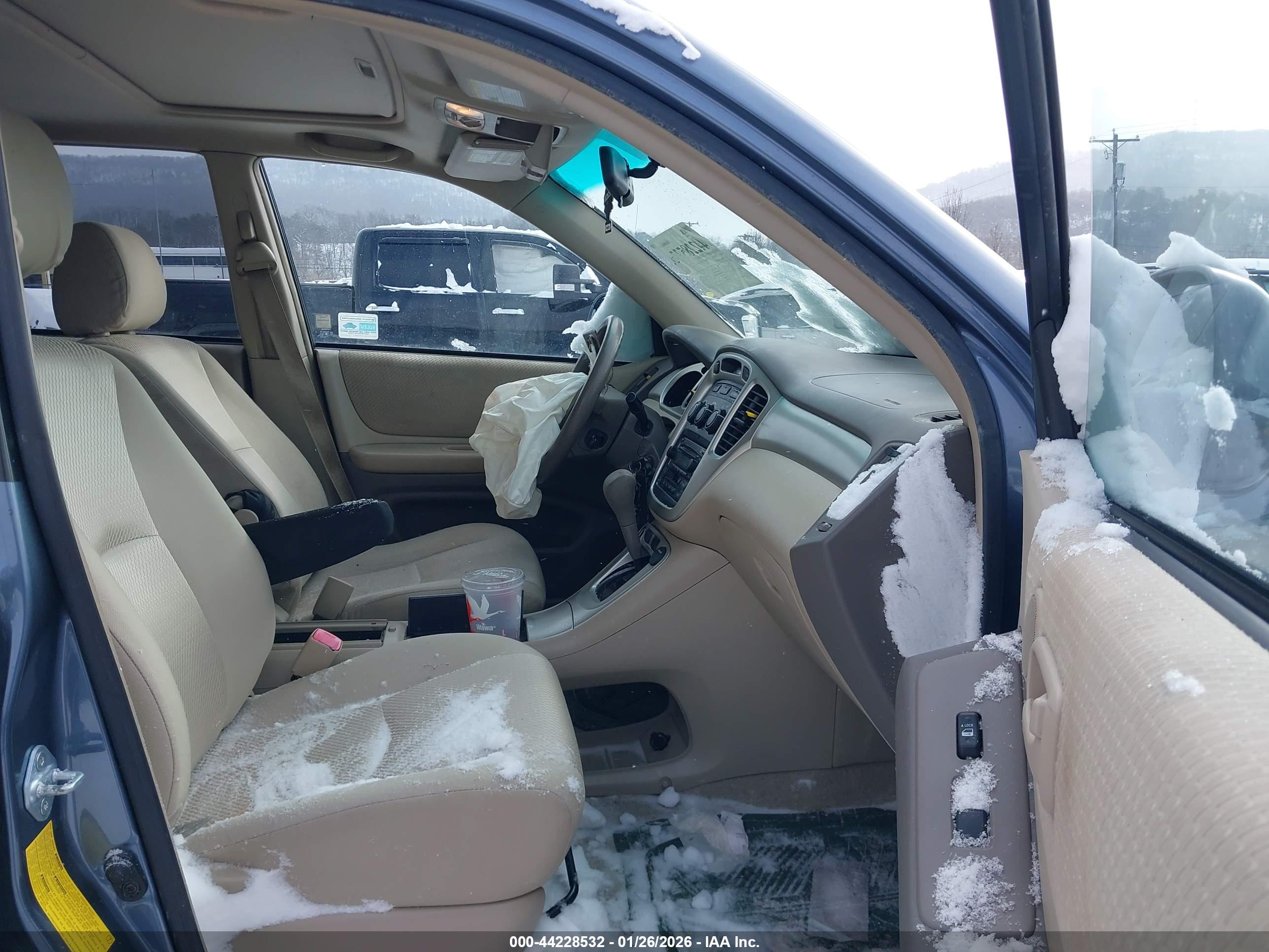 TOYOTA HIGHLANDER image 5