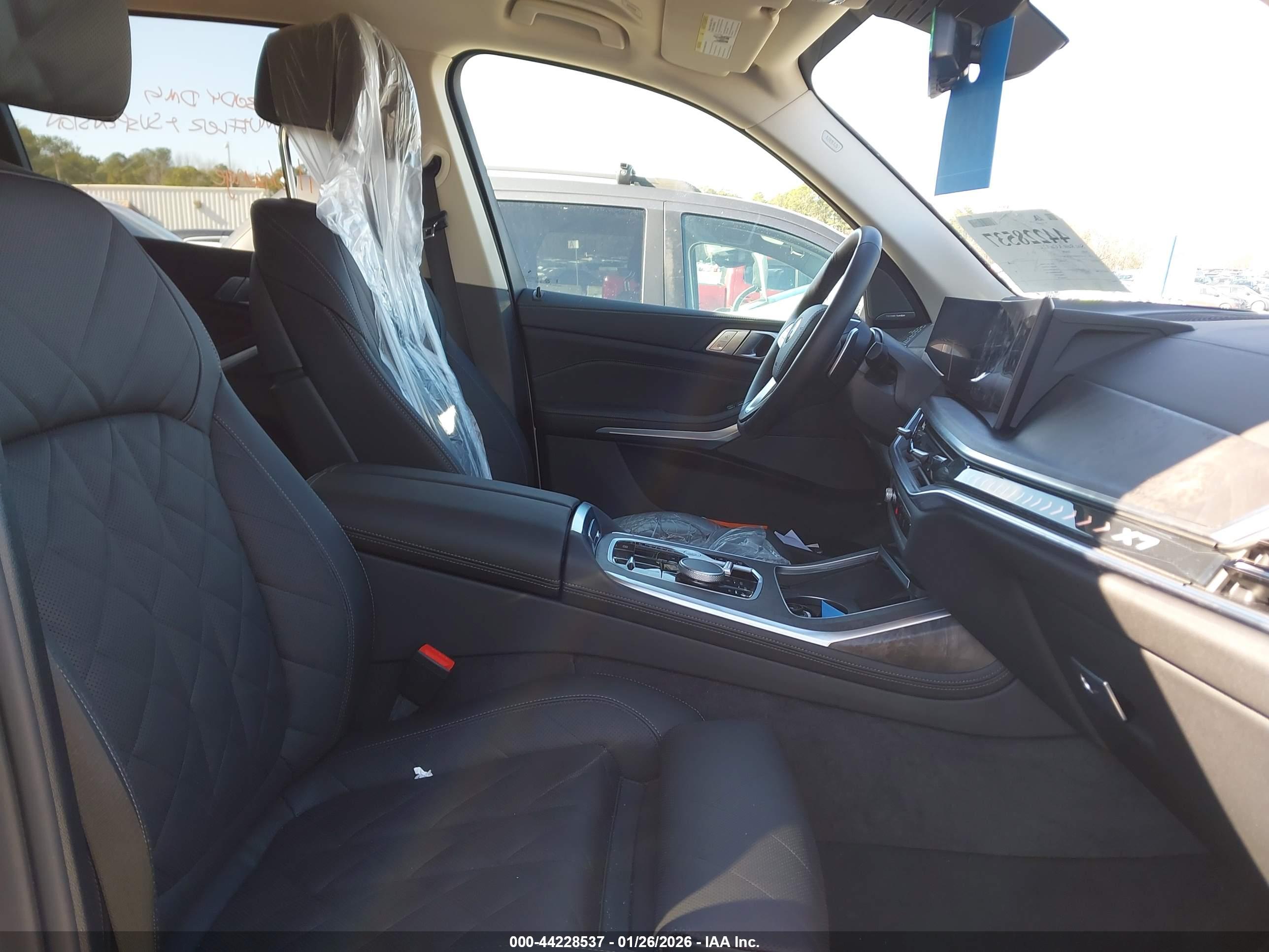 BMW X7 image 5