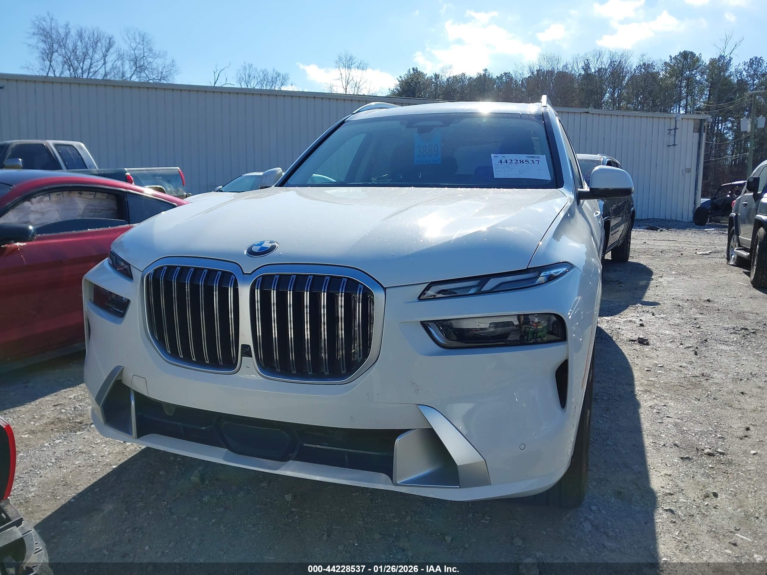 BMW X7 image 6