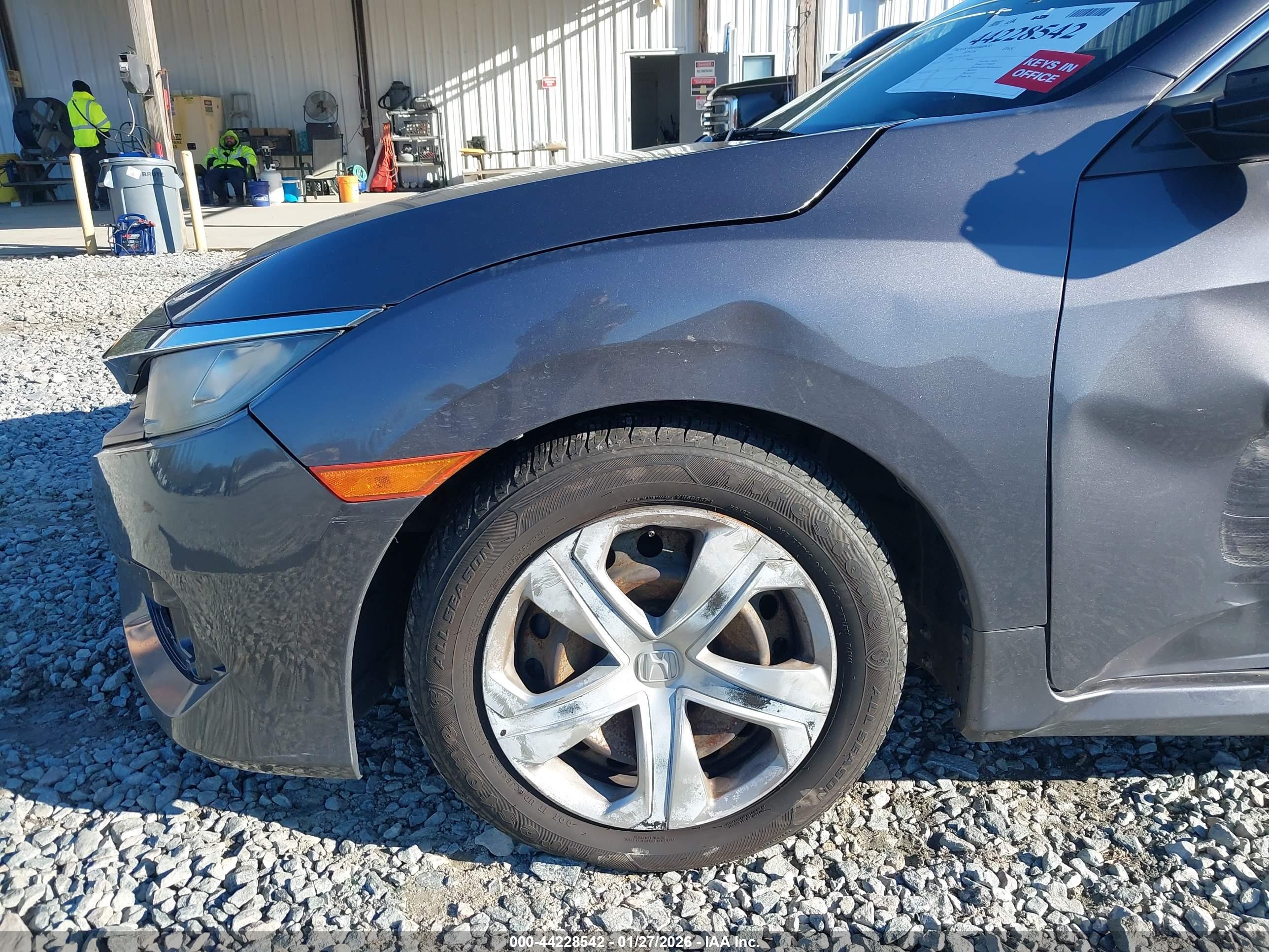 HONDA CIVIC image 6