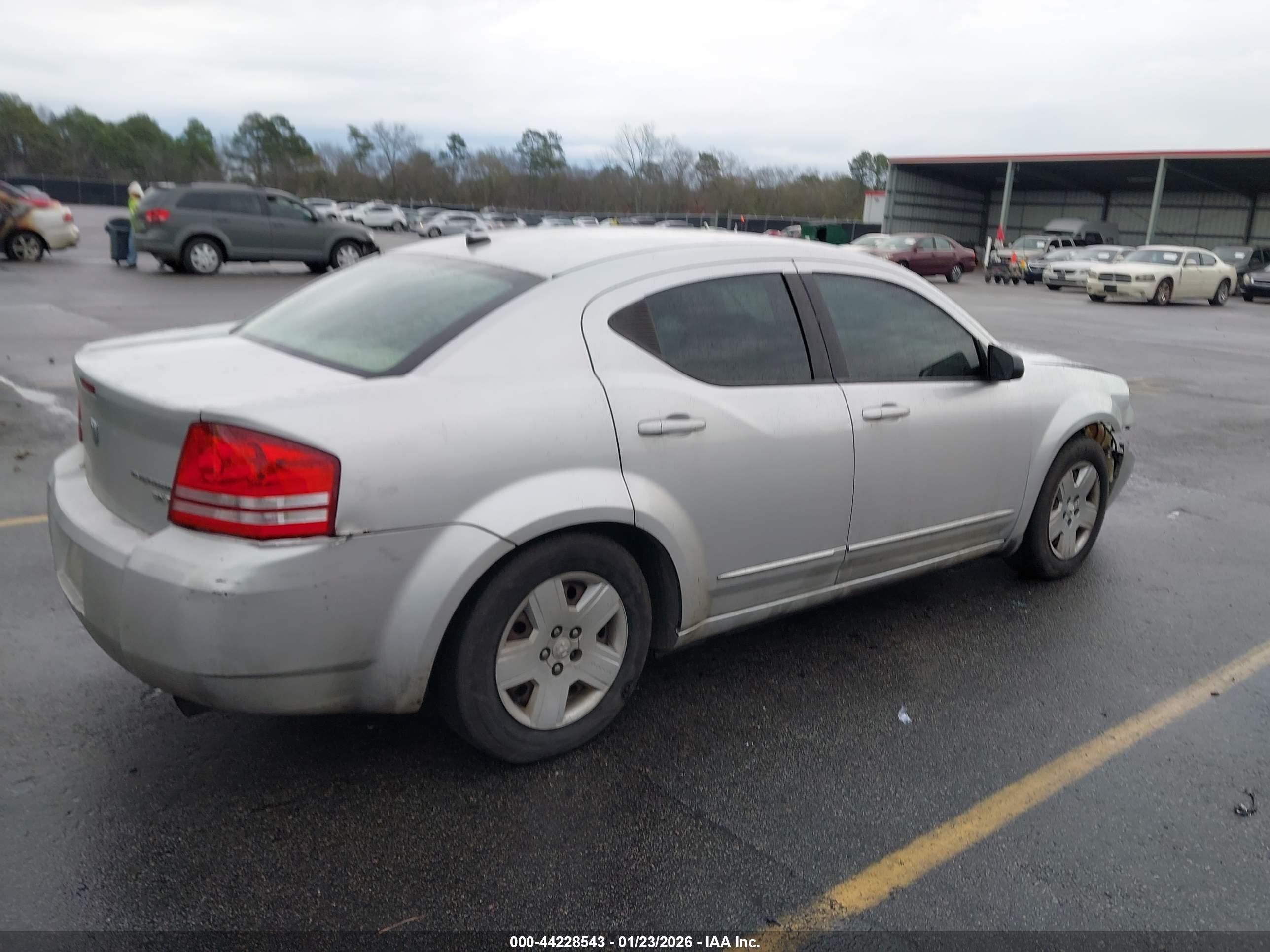 DODGE AVENGER image 4