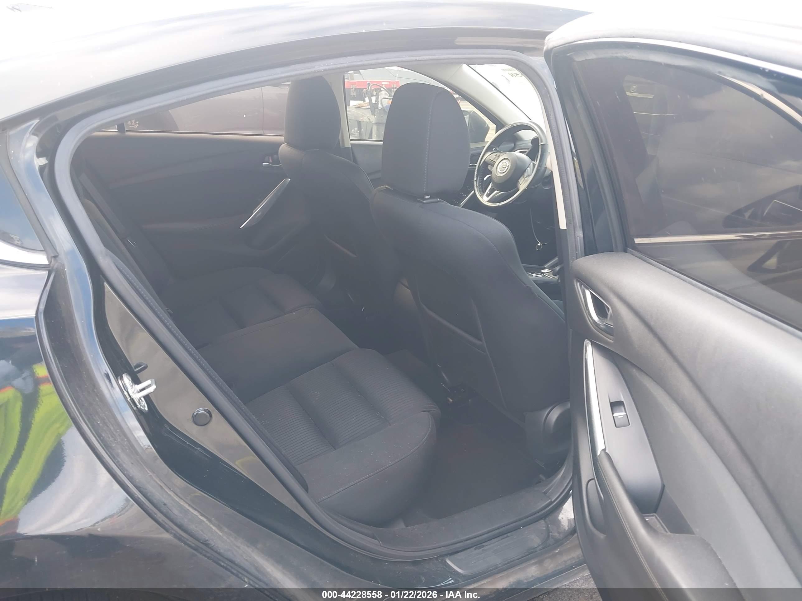 MAZDA MAZDA6 image 8