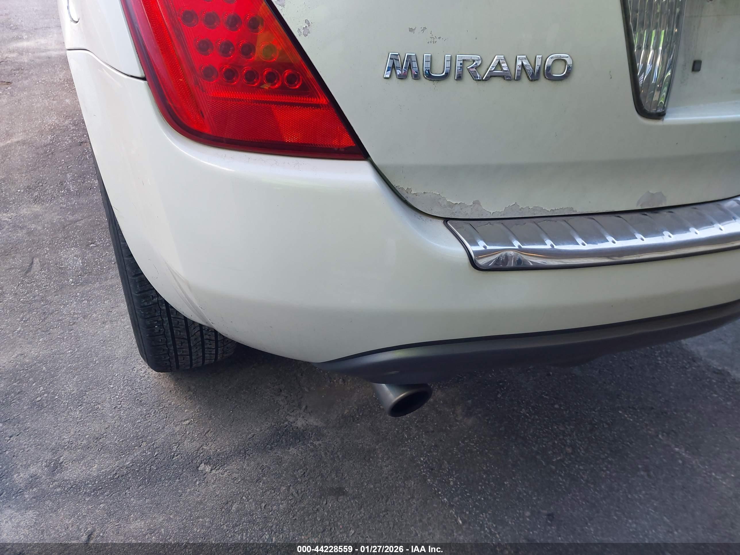 NISSAN MURANO image 6