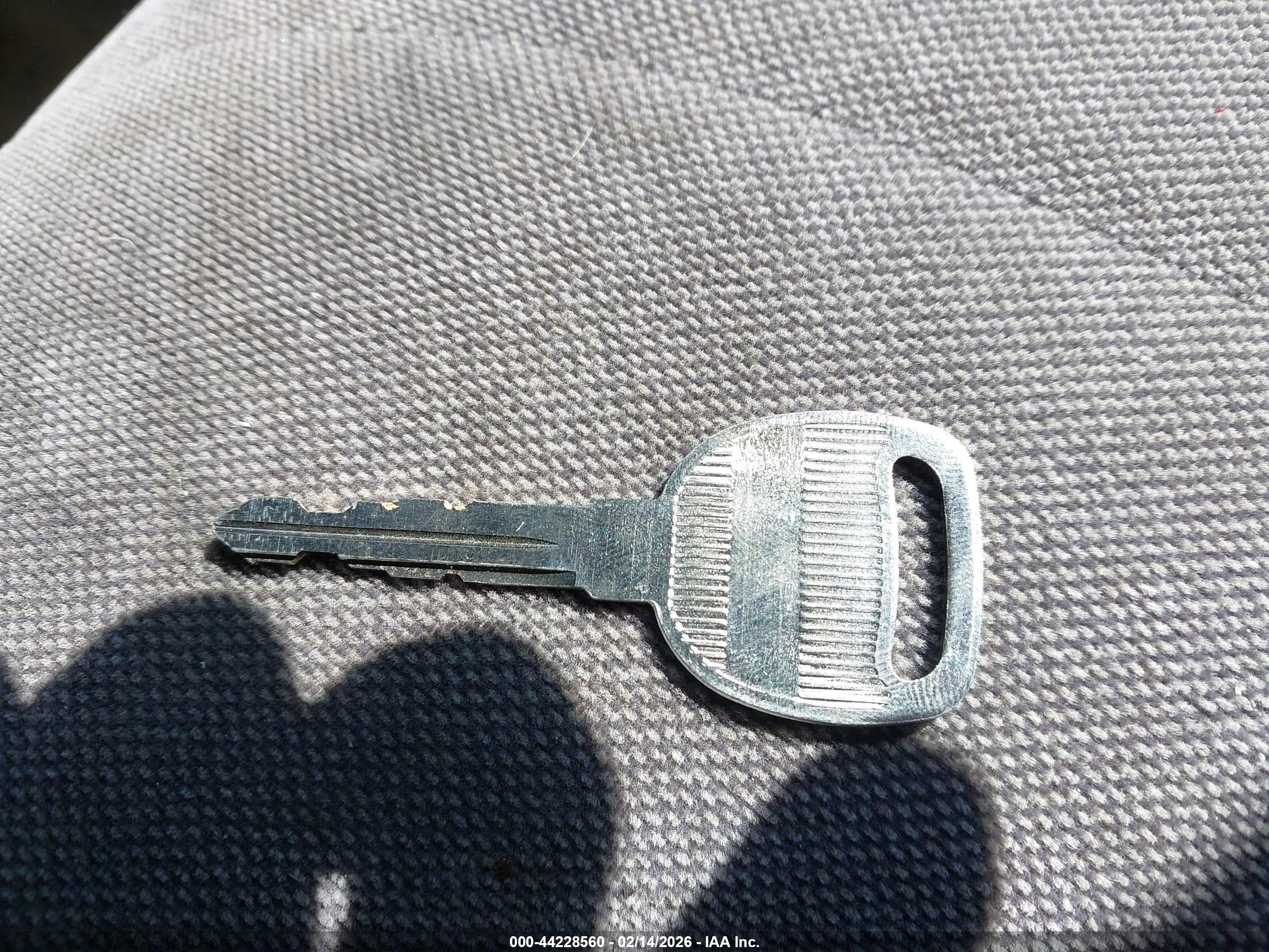 CHEVROLET CLASSIC image 11