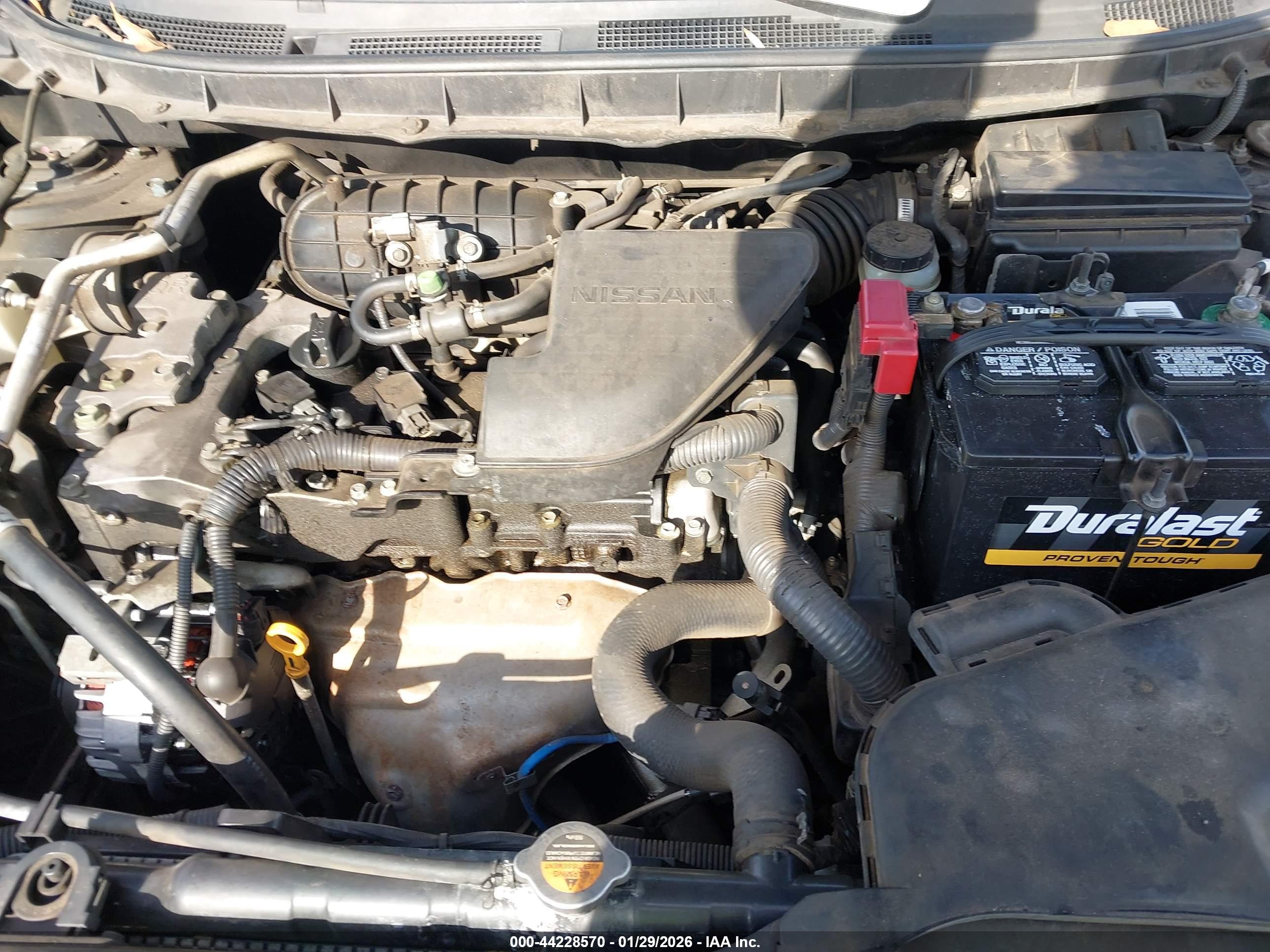 NISSAN ROGUE image 10
