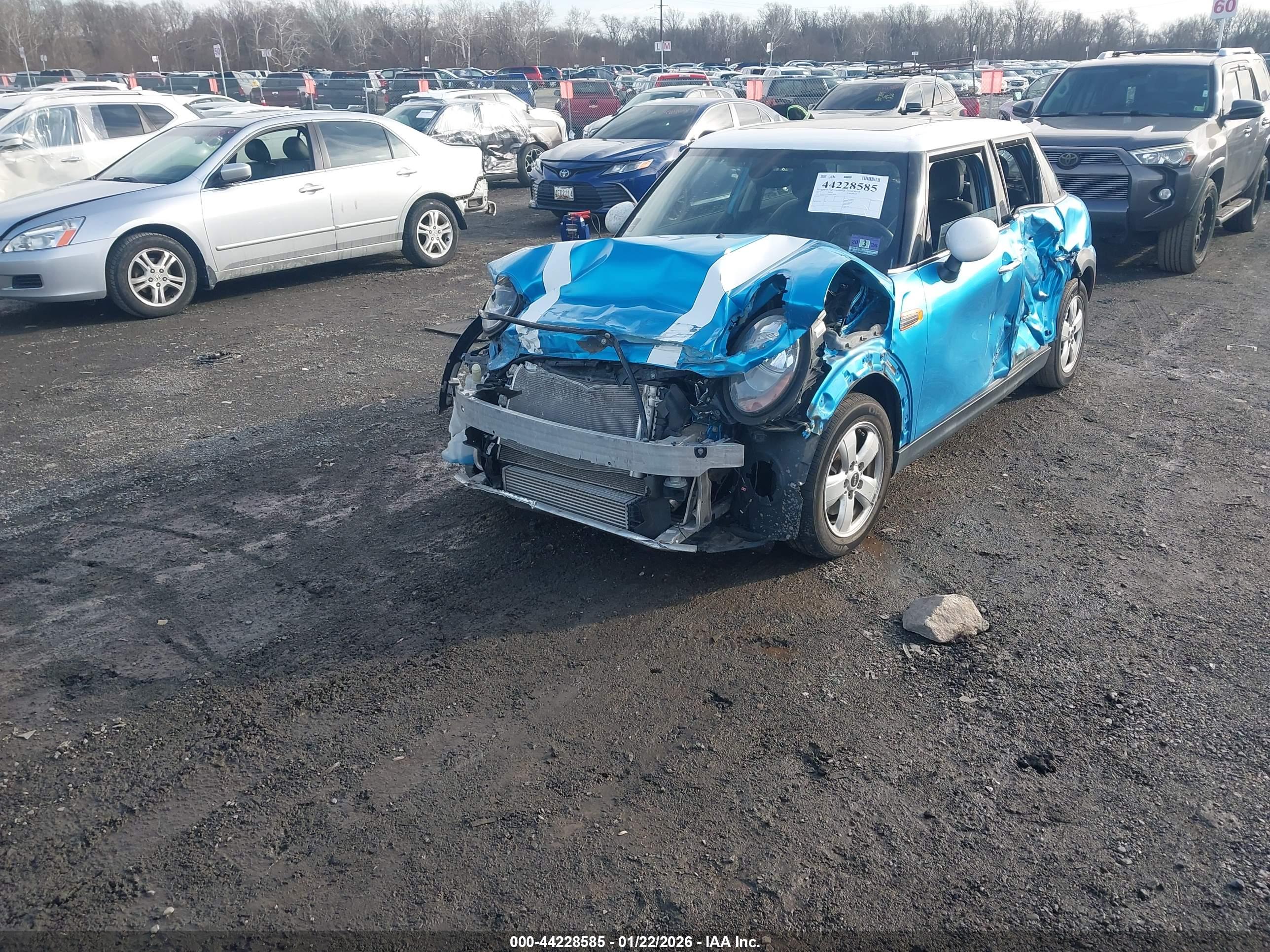 MINI HARDTOP image 2