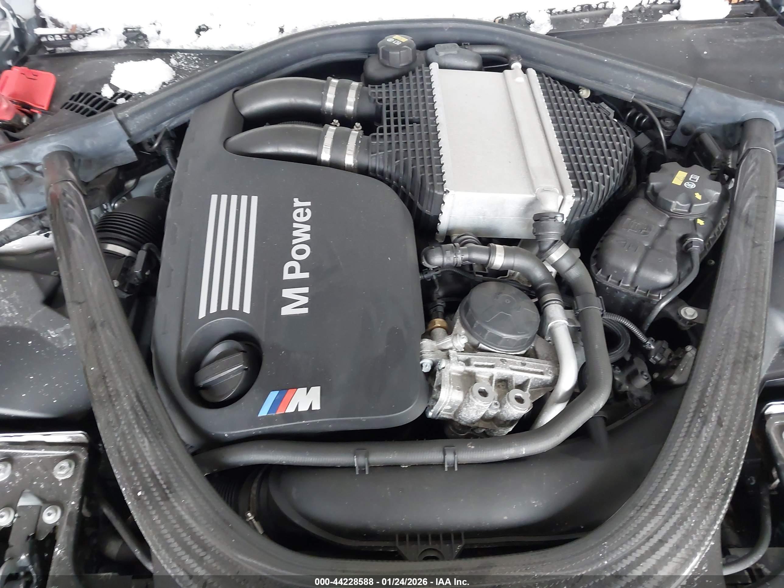 BMW M2 image 10