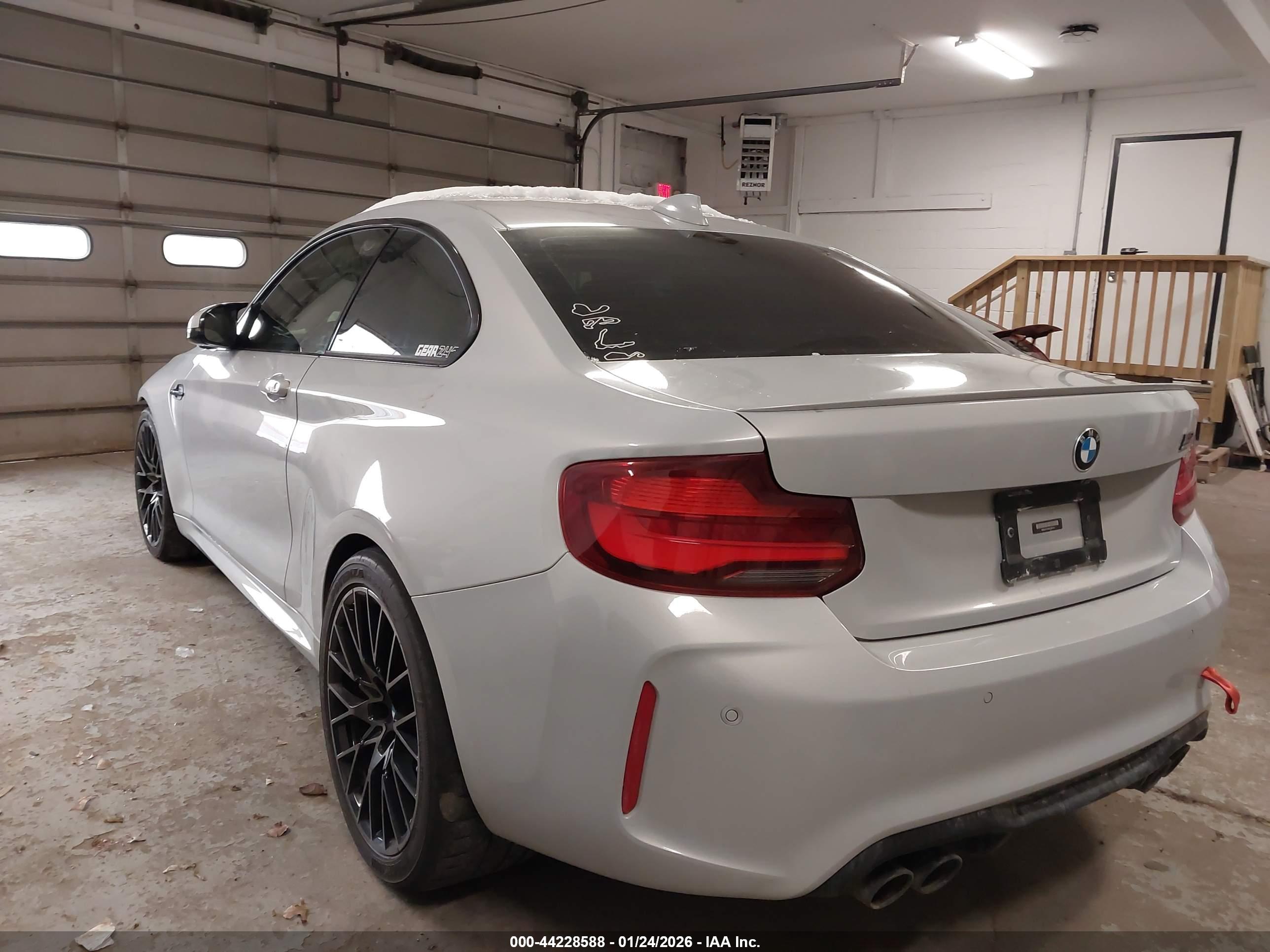 BMW M2 image 3