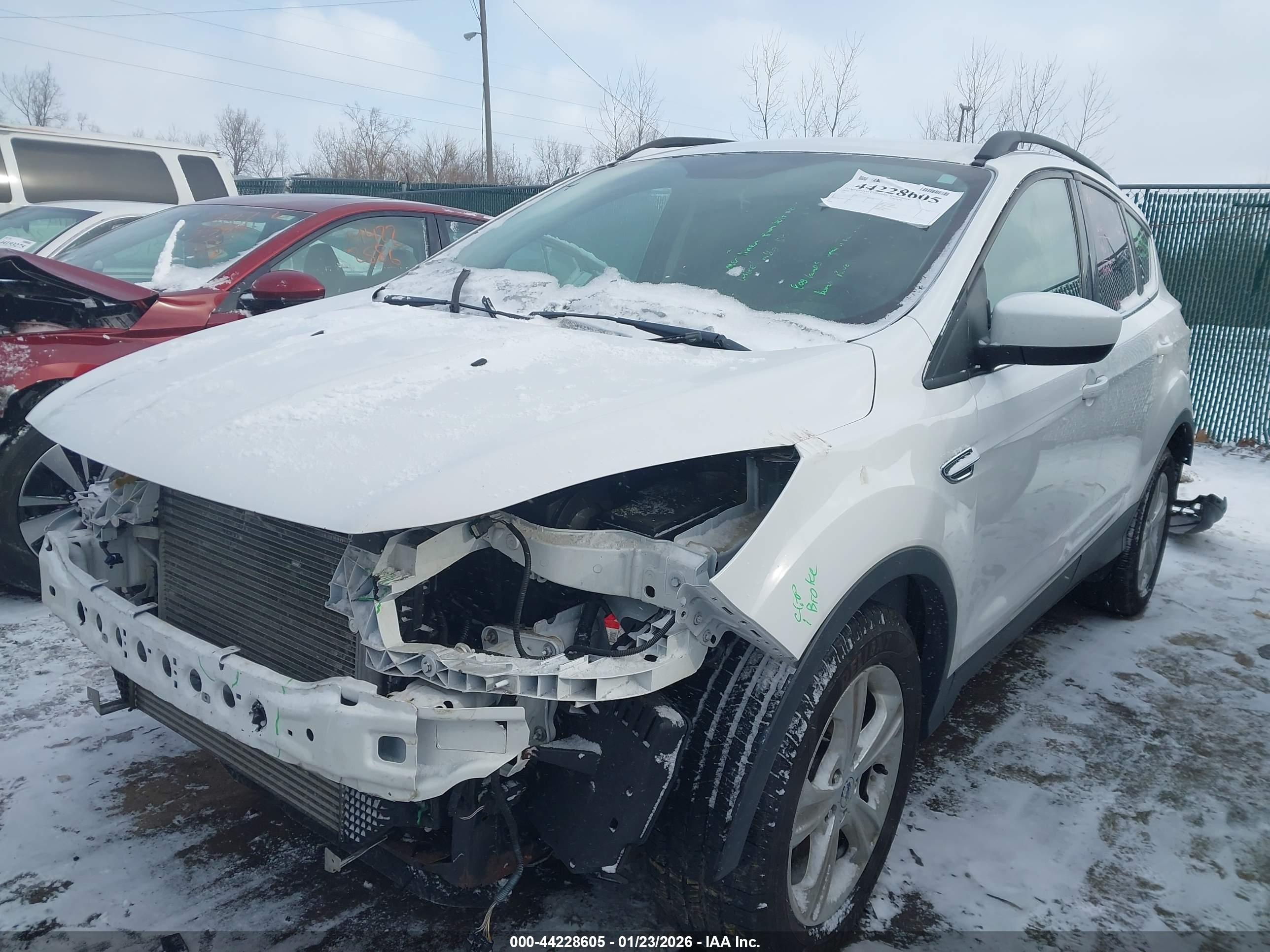 FORD ESCAPE image 2