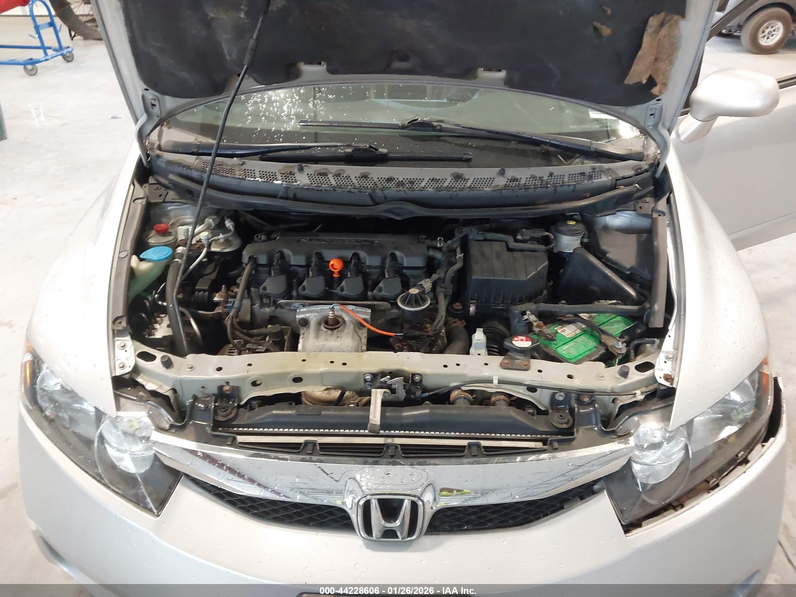 HONDA CIVIC image 10