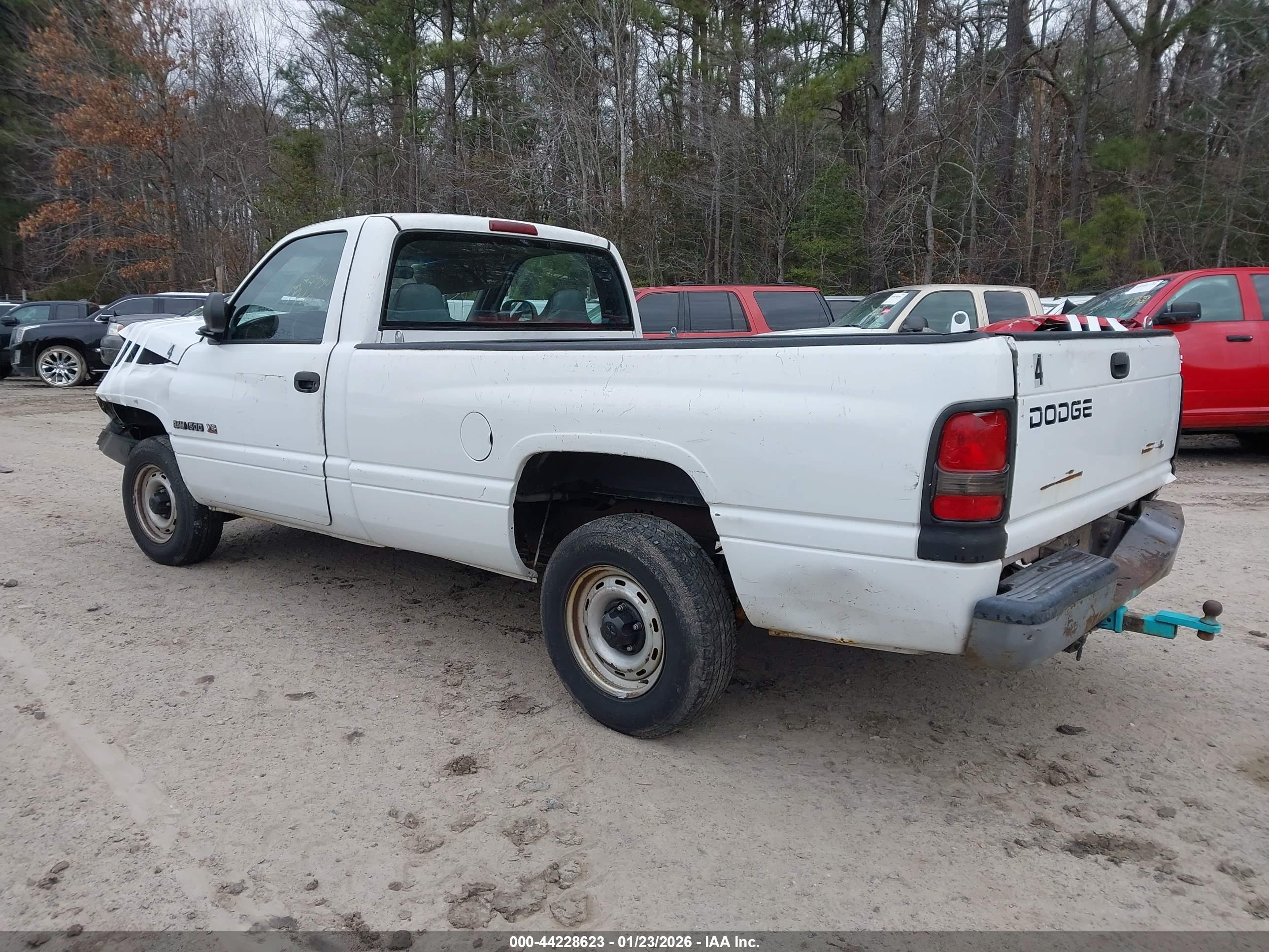 DODGE RAM image 3