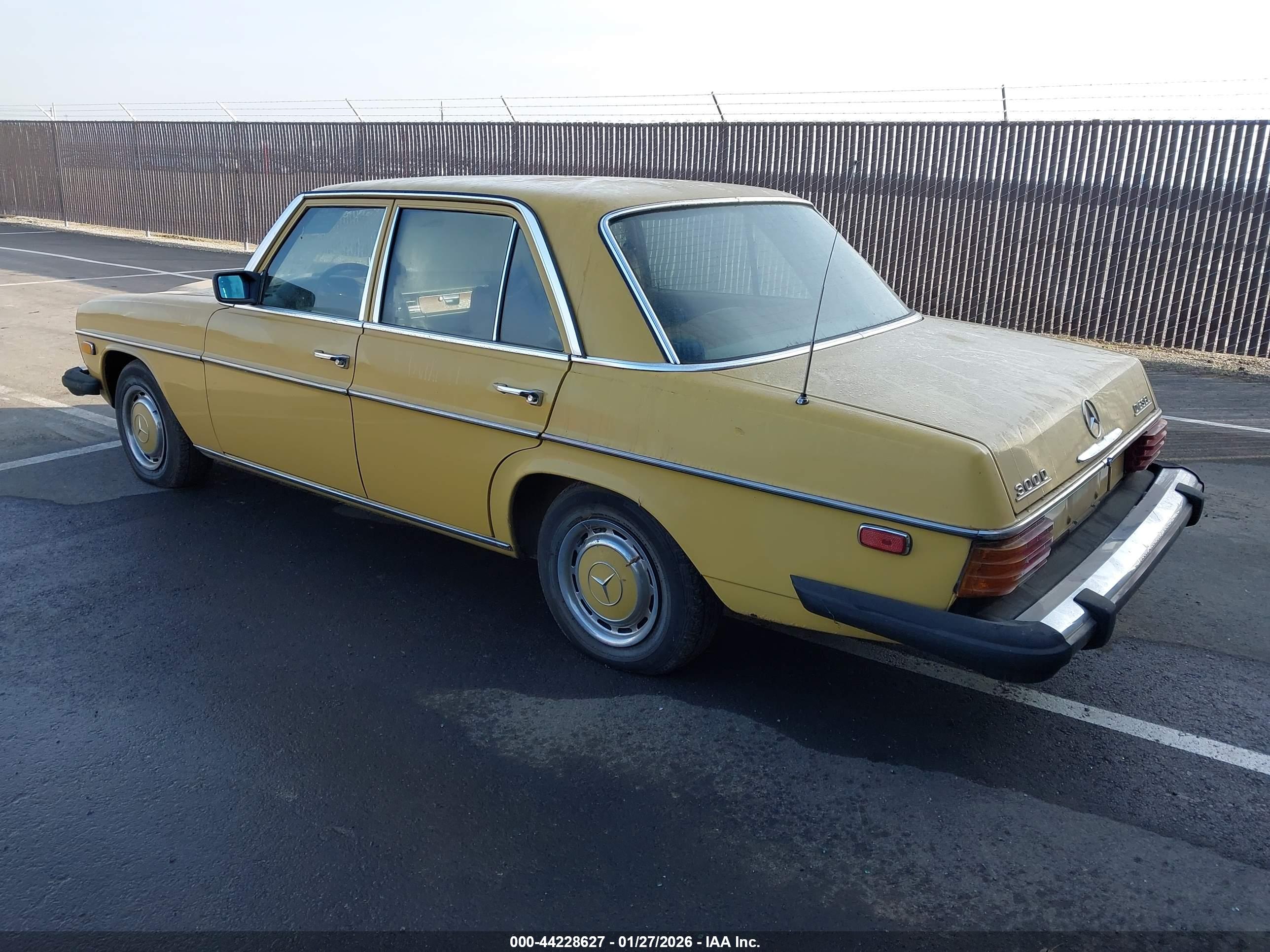 MERCEDES-BENZ UNKNOWN image 3