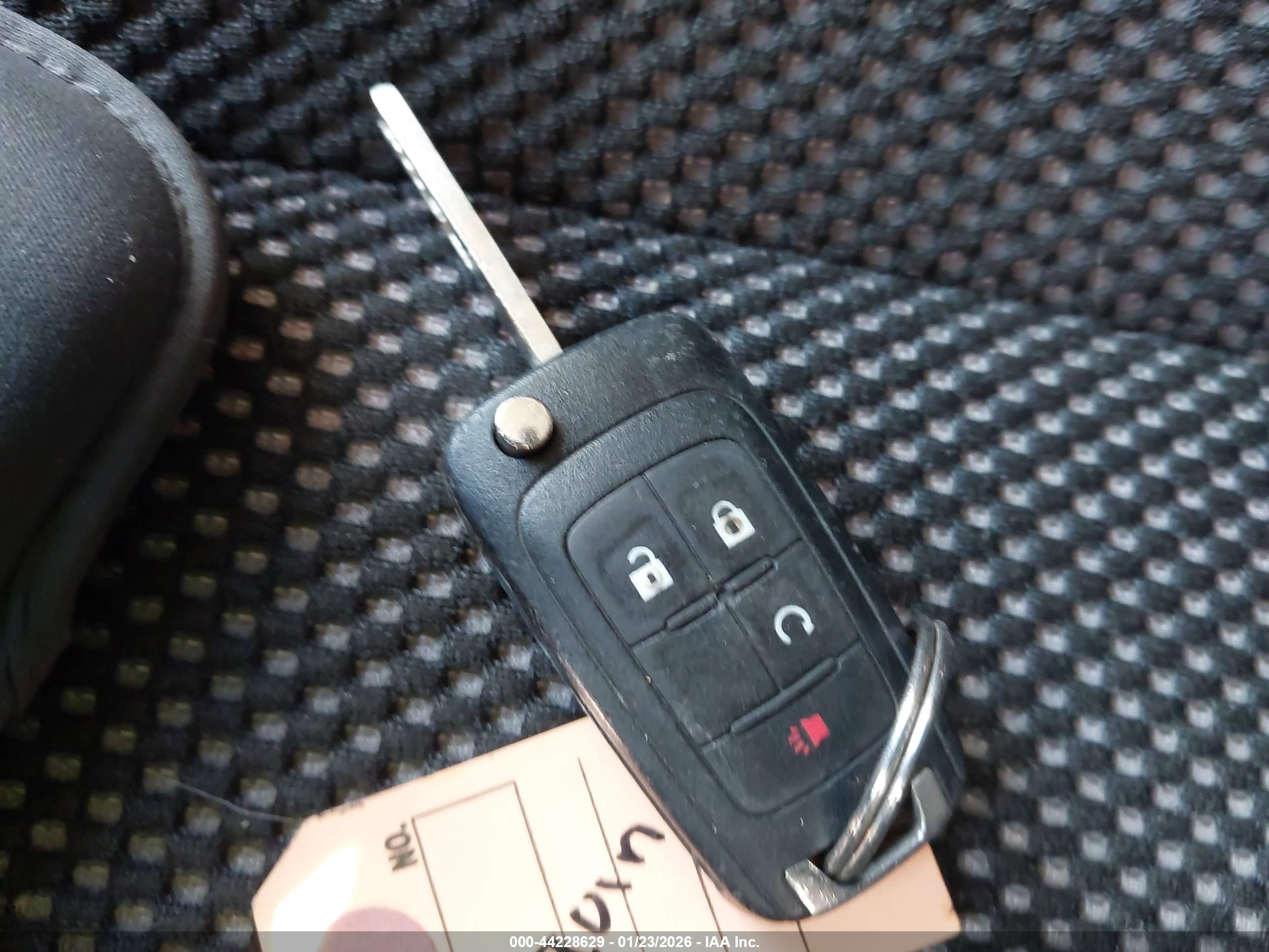 CHEVROLET EQUINOX image 11