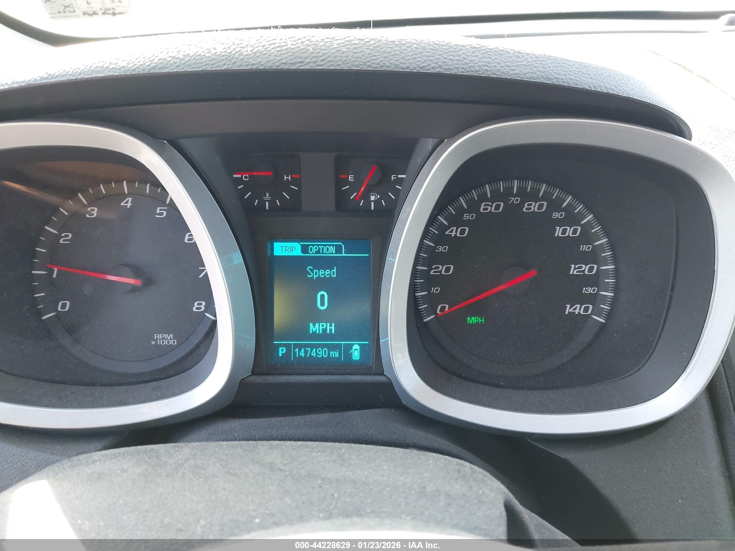 CHEVROLET EQUINOX image 7