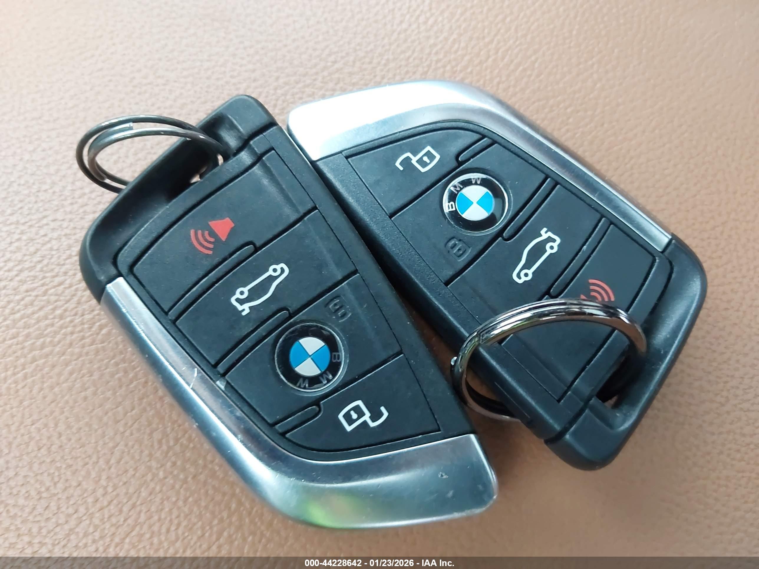 BMW X4 image 11