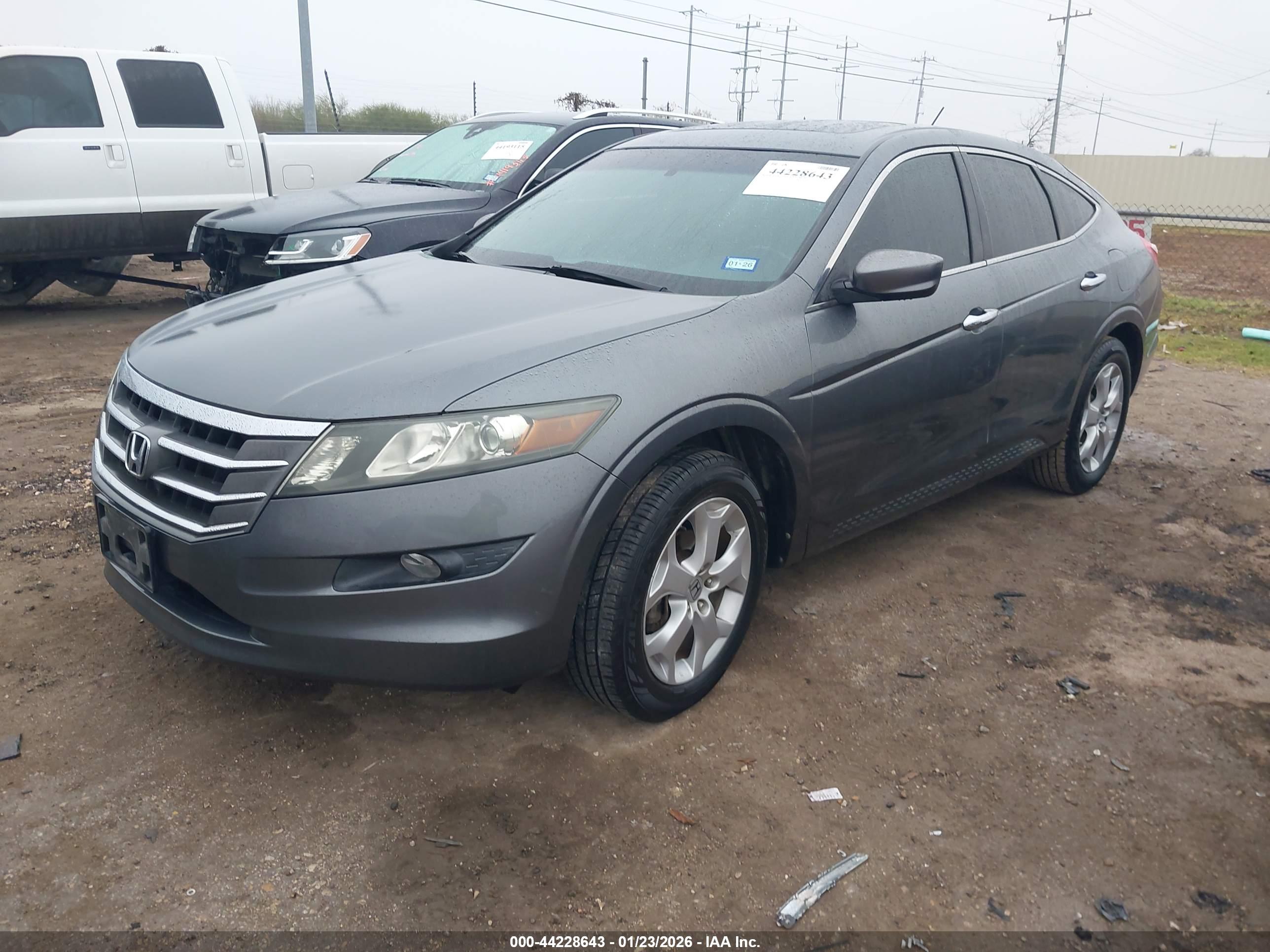 HONDA ACCORD image 2