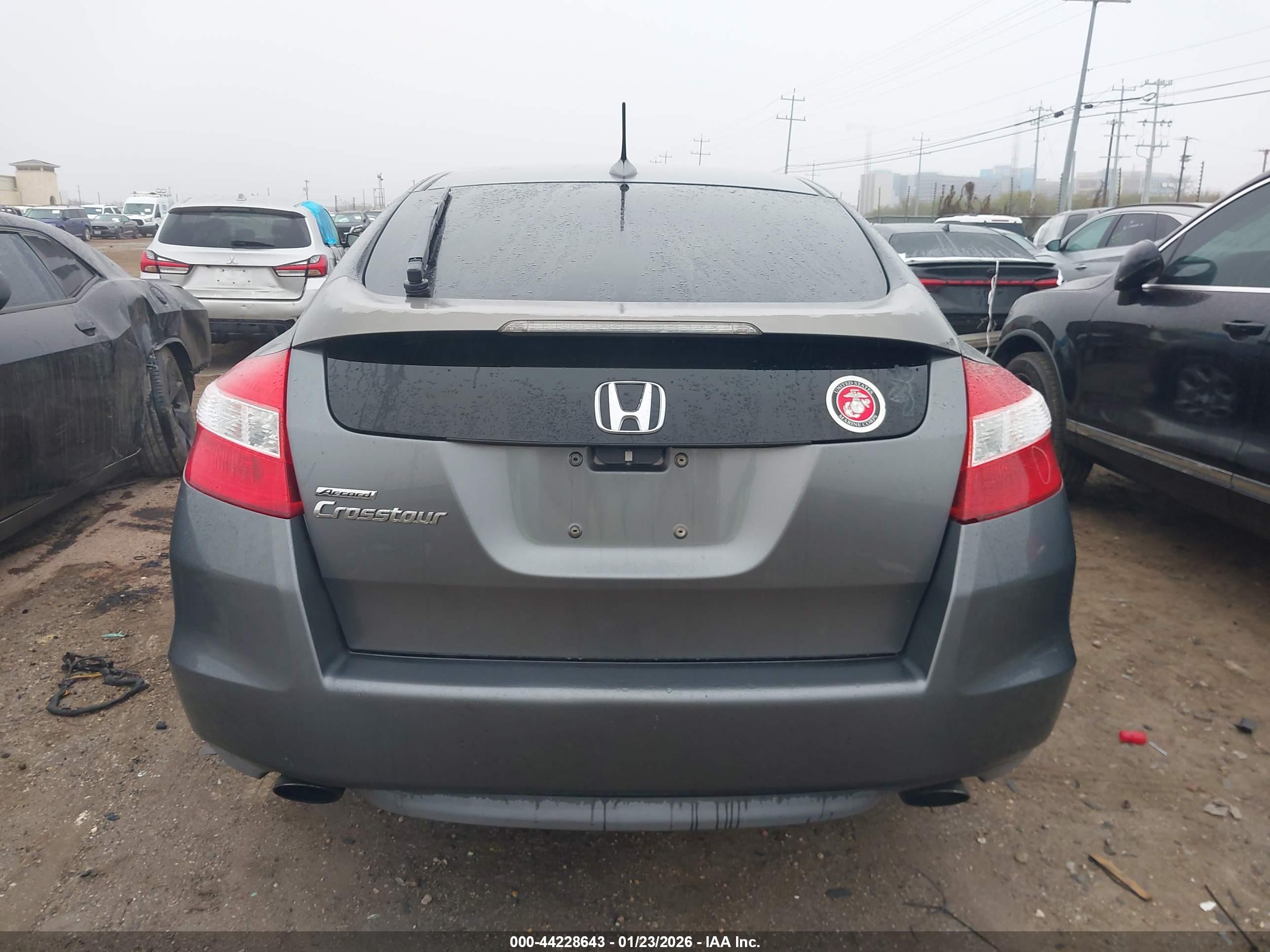 HONDA ACCORD image 6