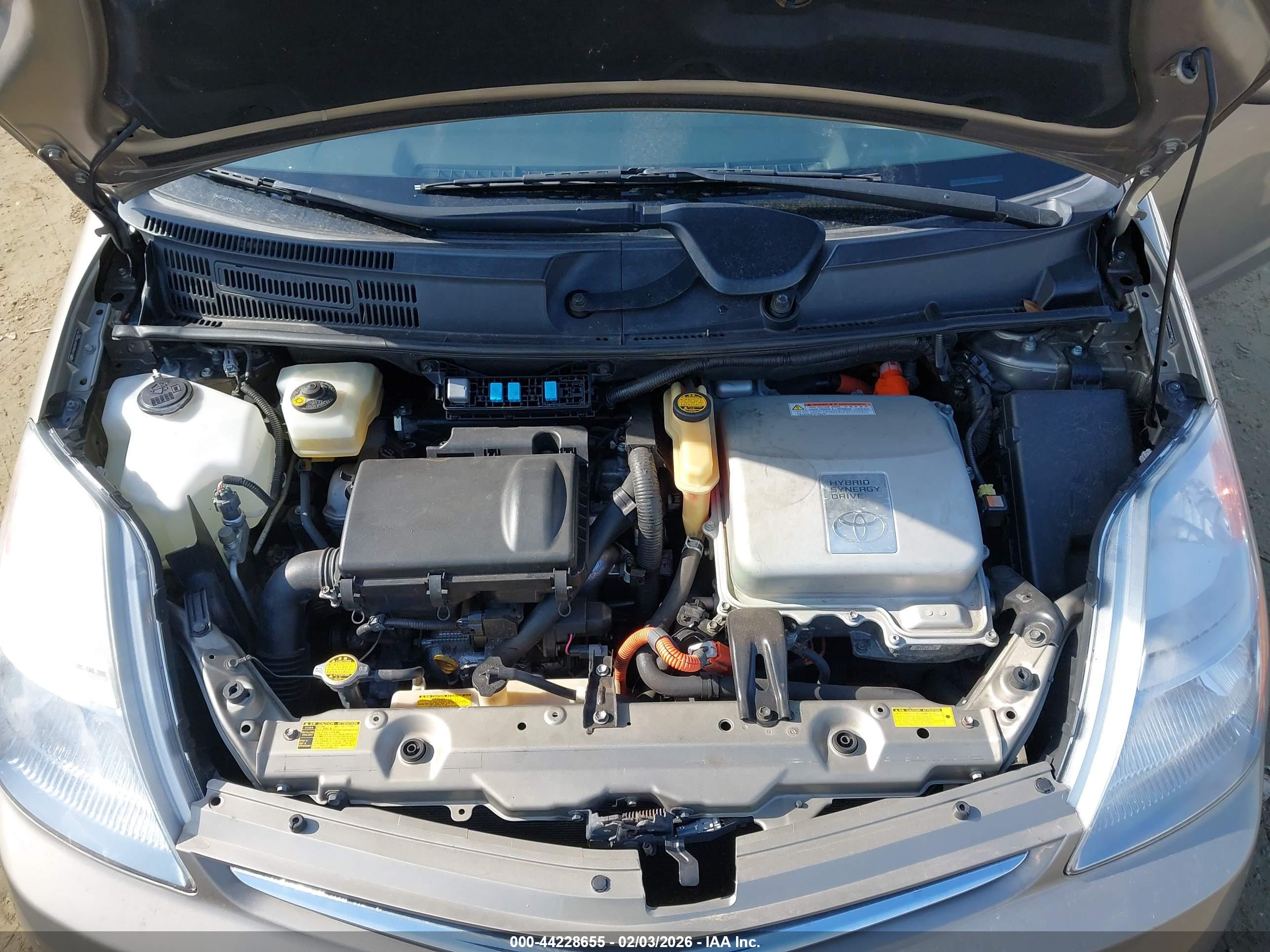 TOYOTA PRIUS image 10