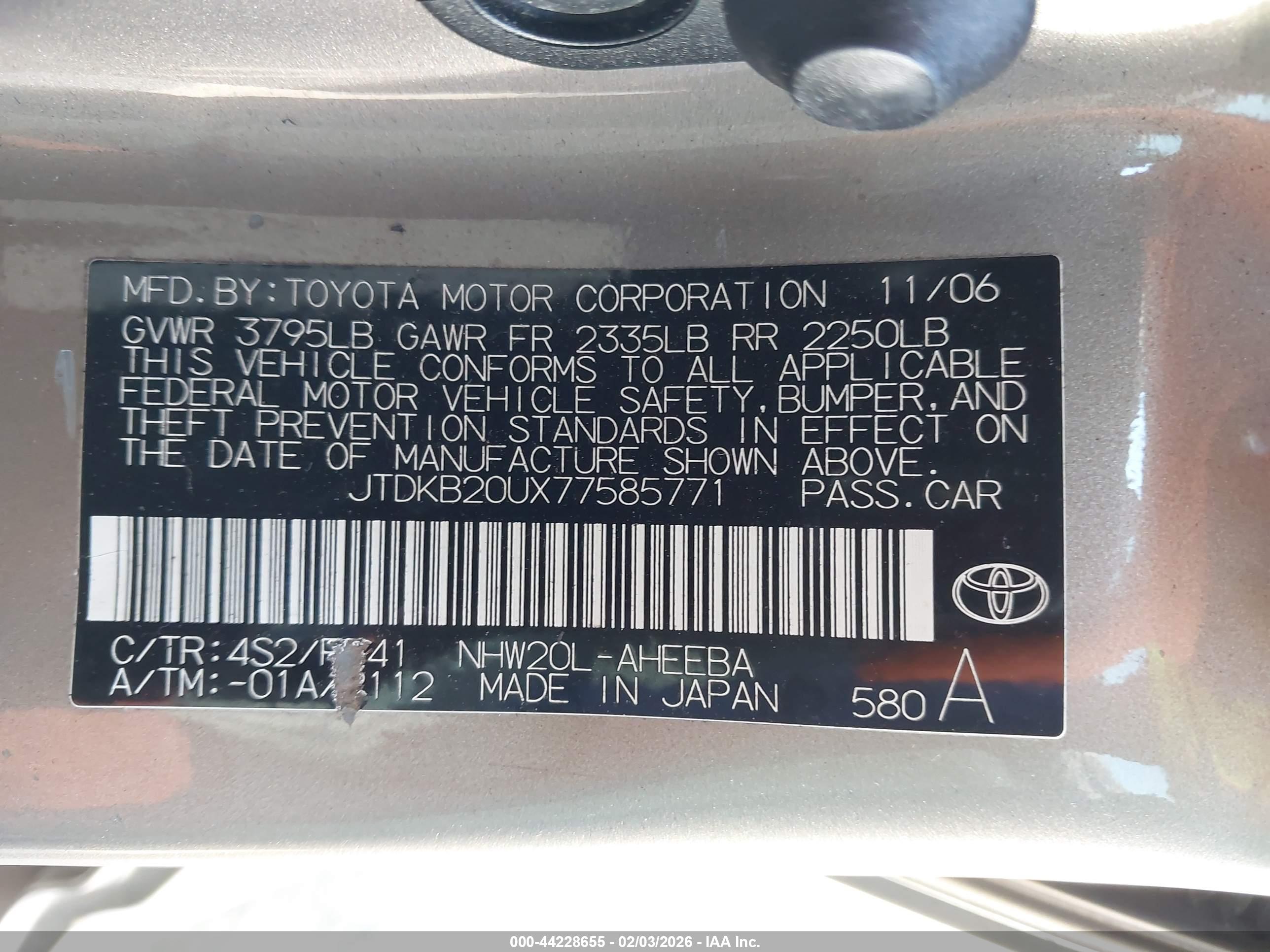 TOYOTA PRIUS image 9