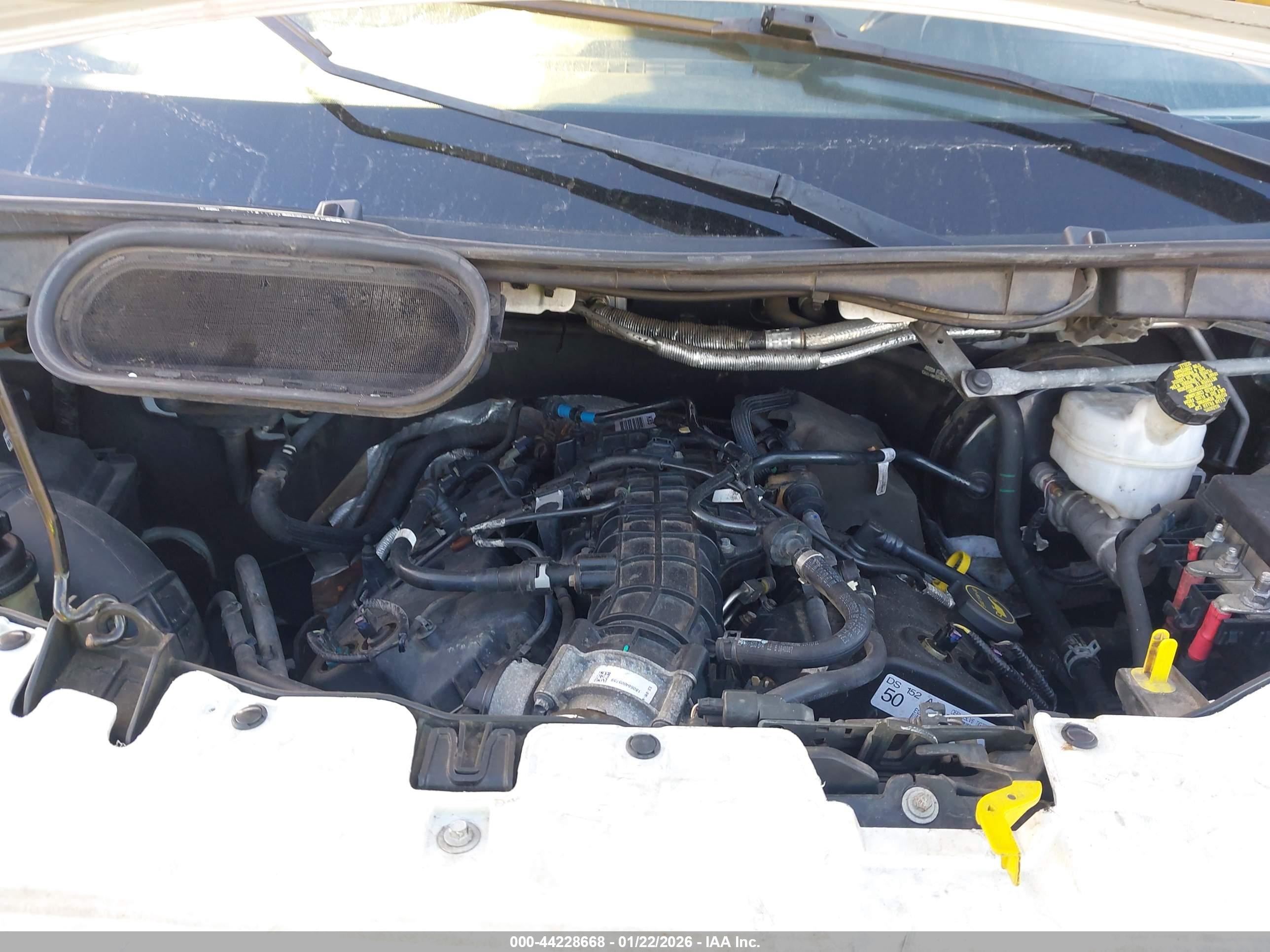 FORD TRANSIT-250 image 10