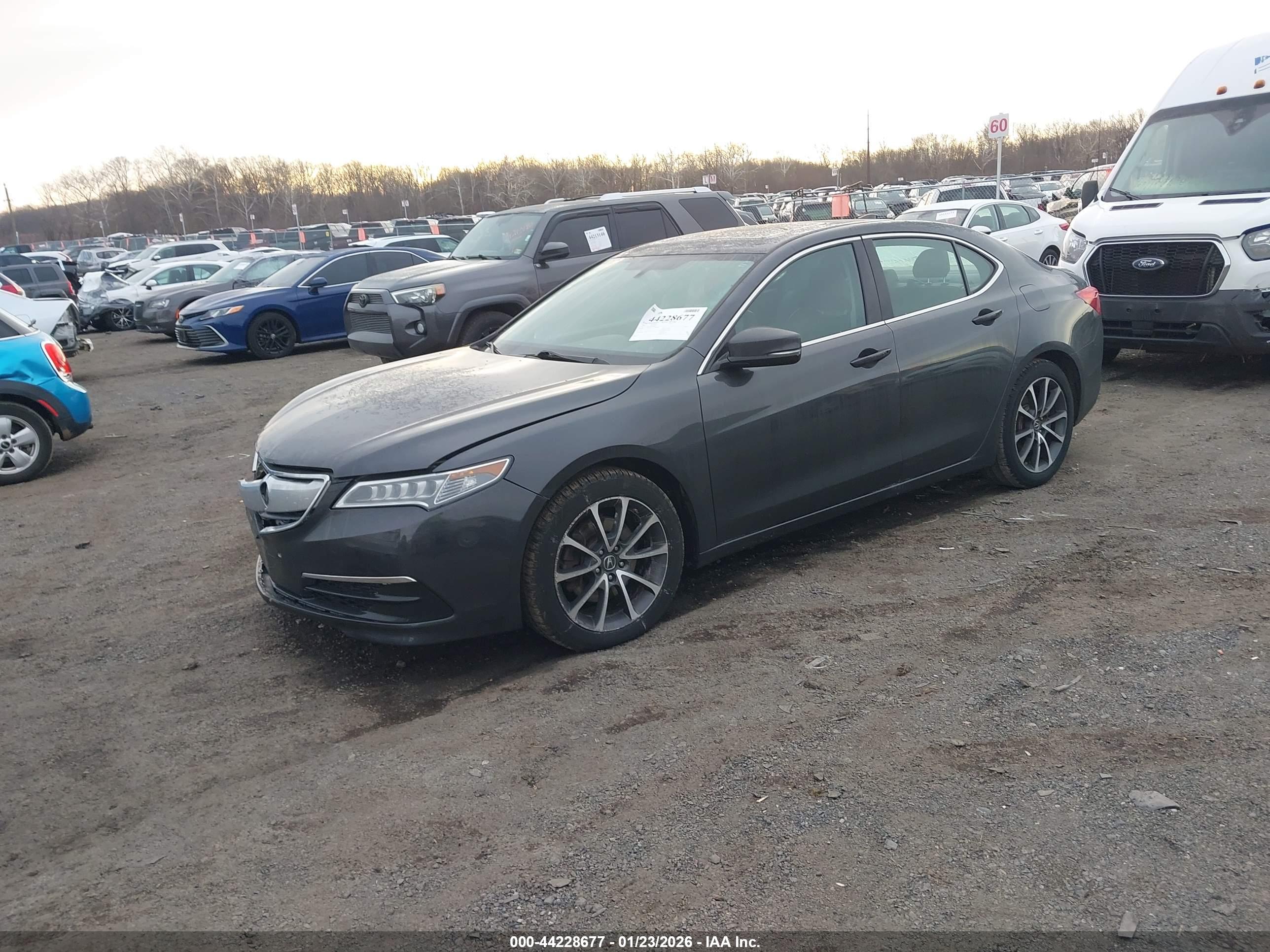 ACURA TLX image 2