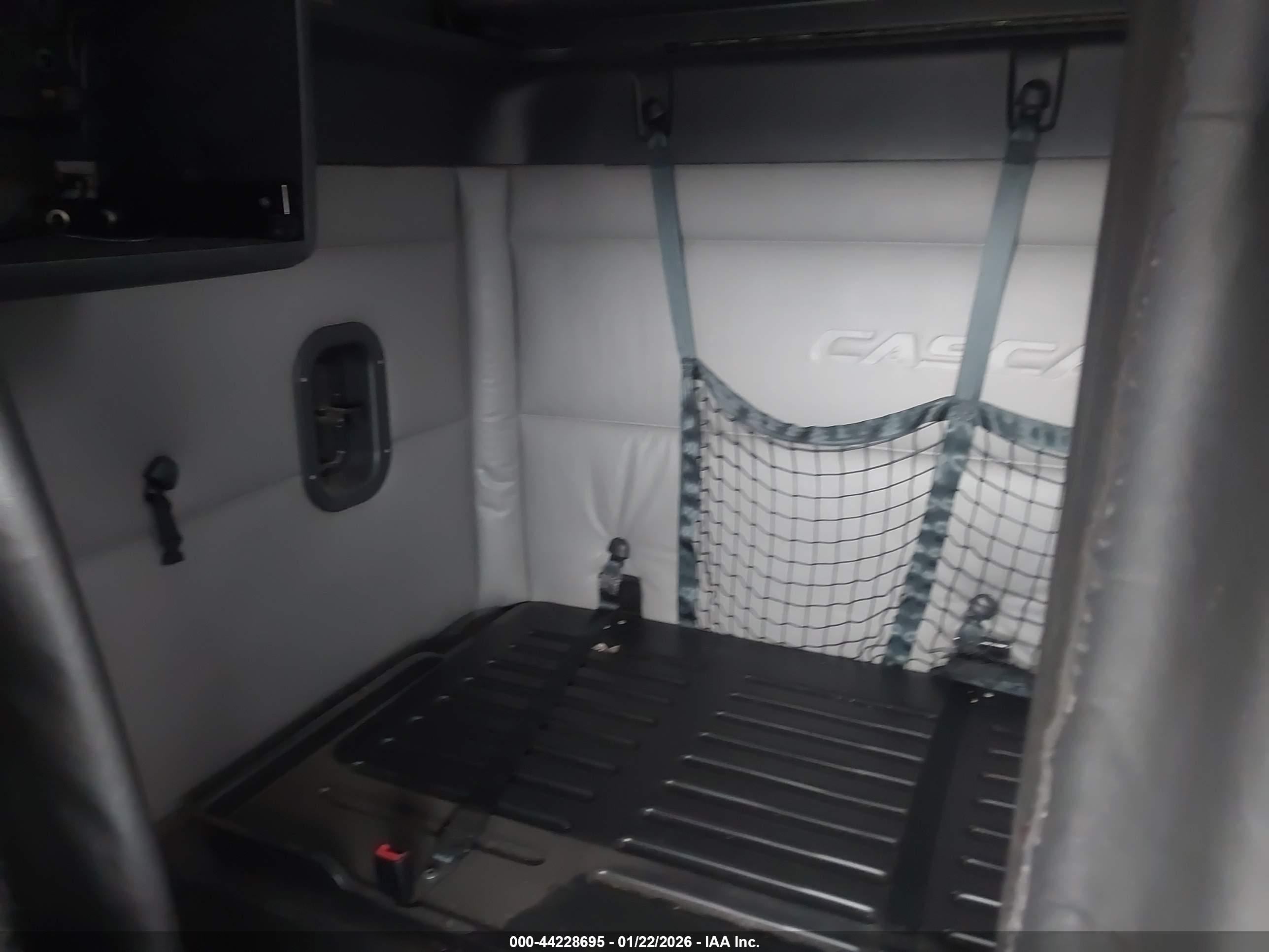FREIGHTLINER NEW image 8