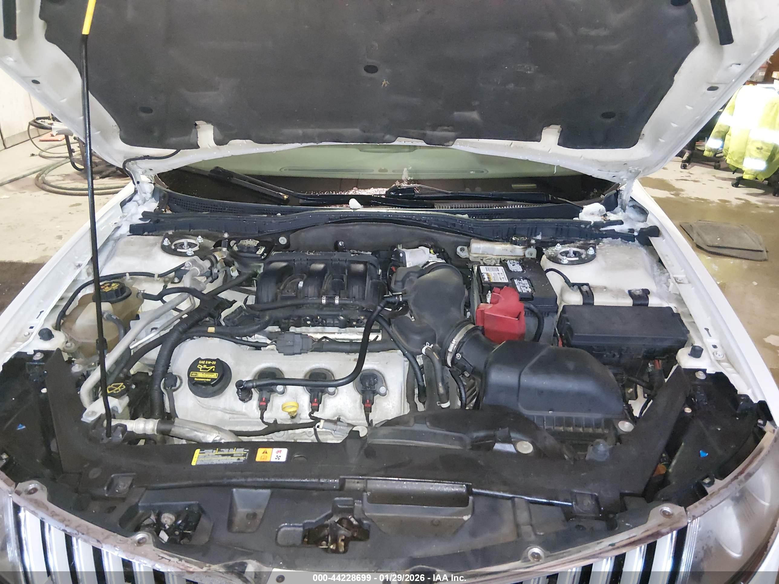 LINCOLN MKZ image 10