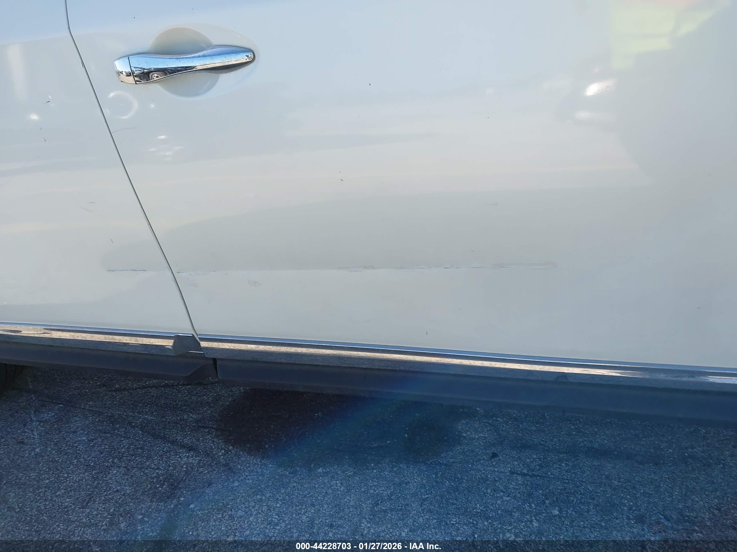 NISSAN PATHFINDER image 6