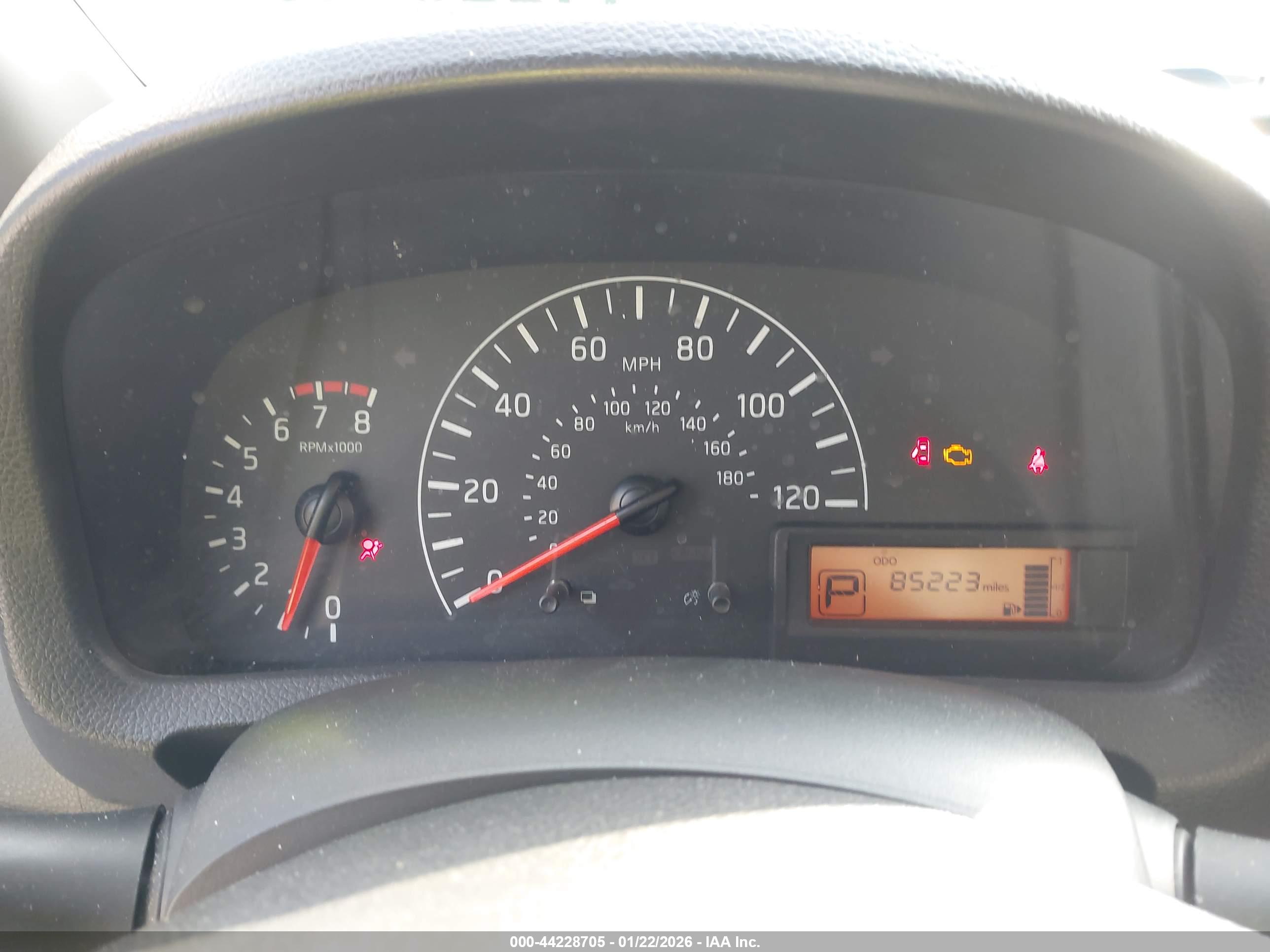 NISSAN NV200 image 7
