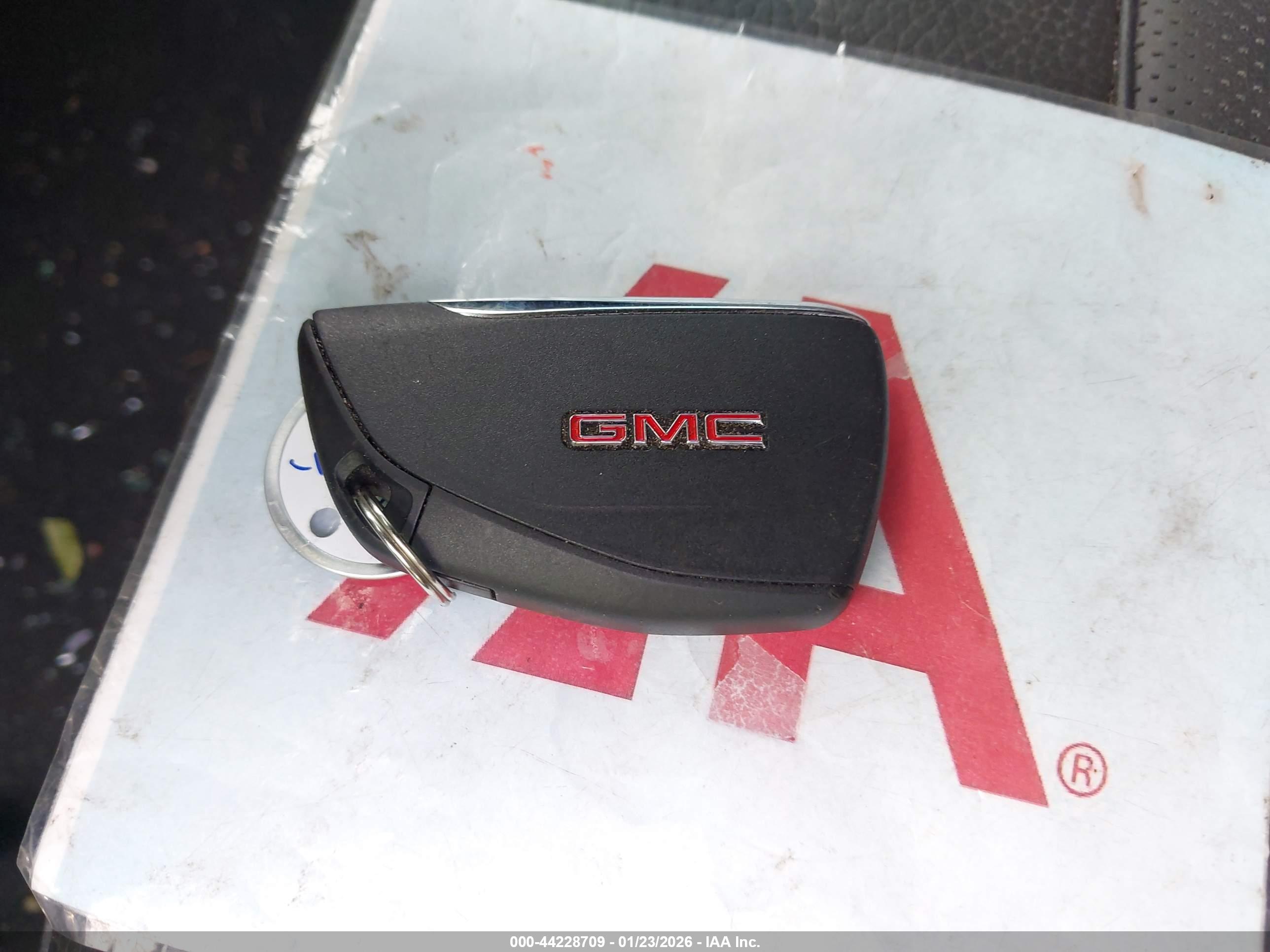 GMC SIERRA image 11