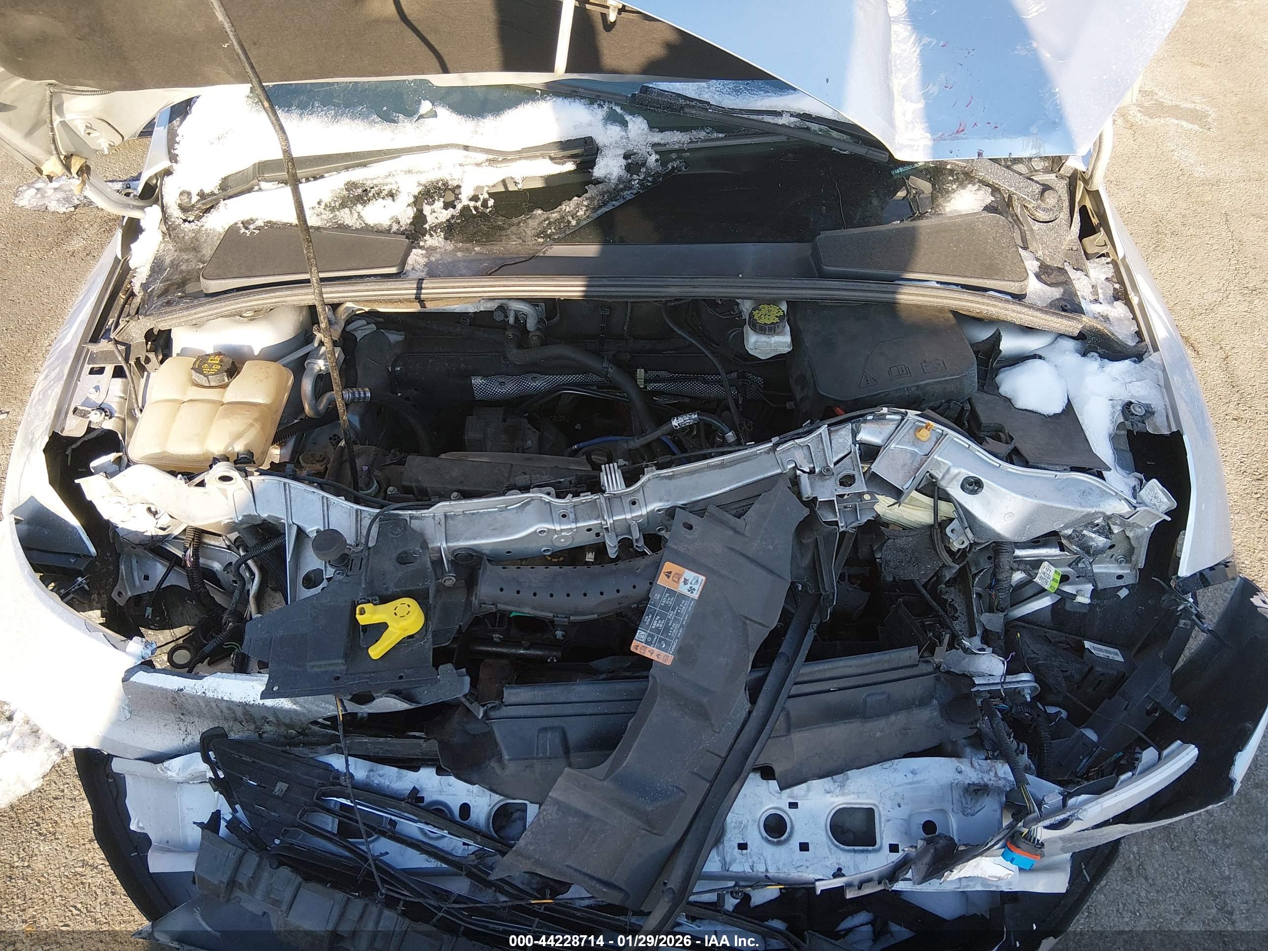 FORD FOCUS image 10