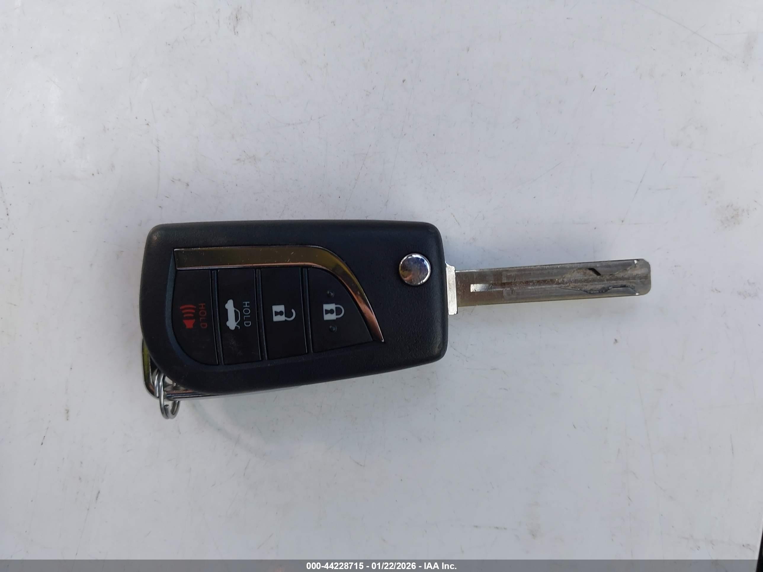 TOYOTA COROLLA image 11