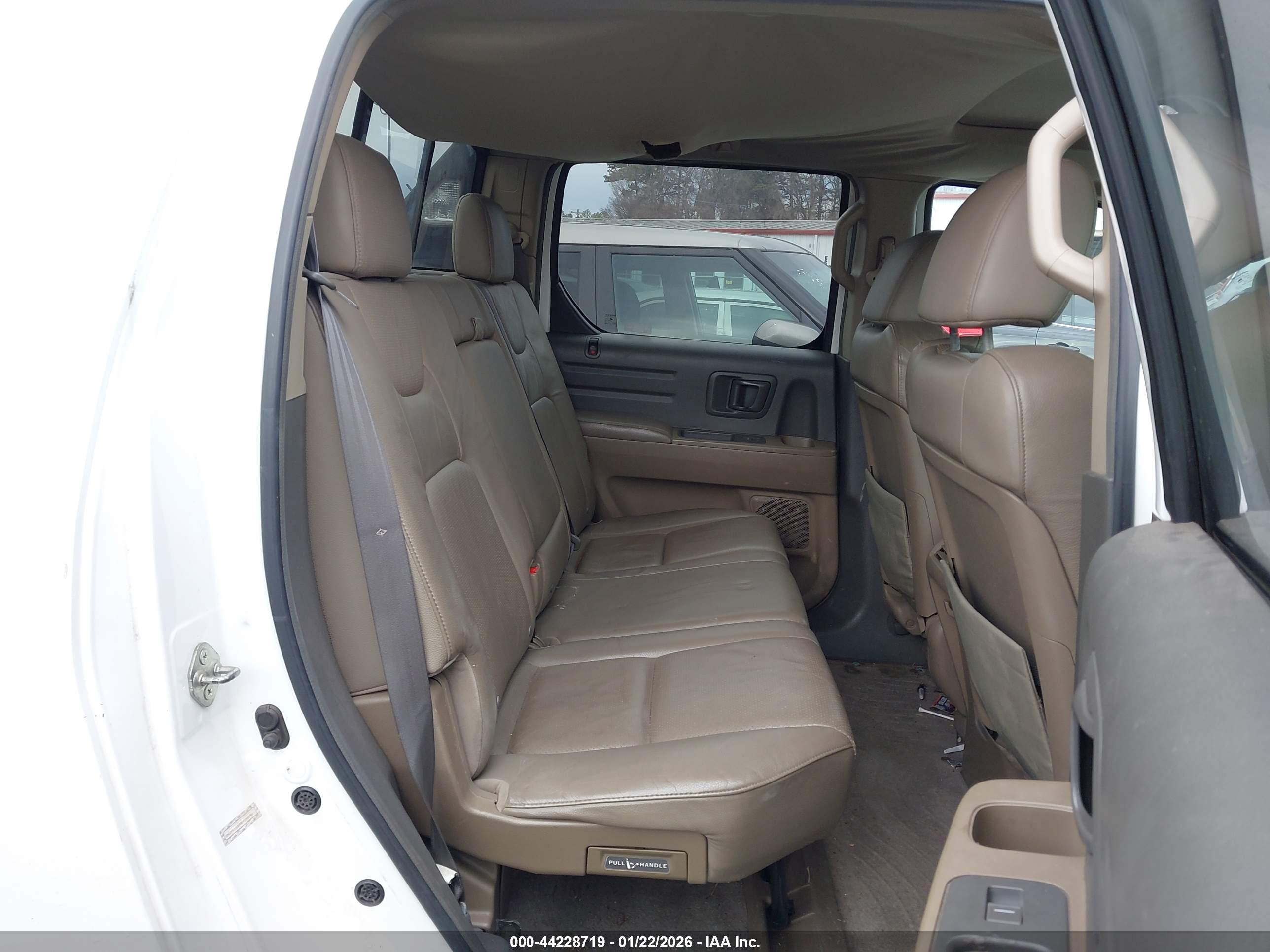 HONDA RIDGELINE image 8