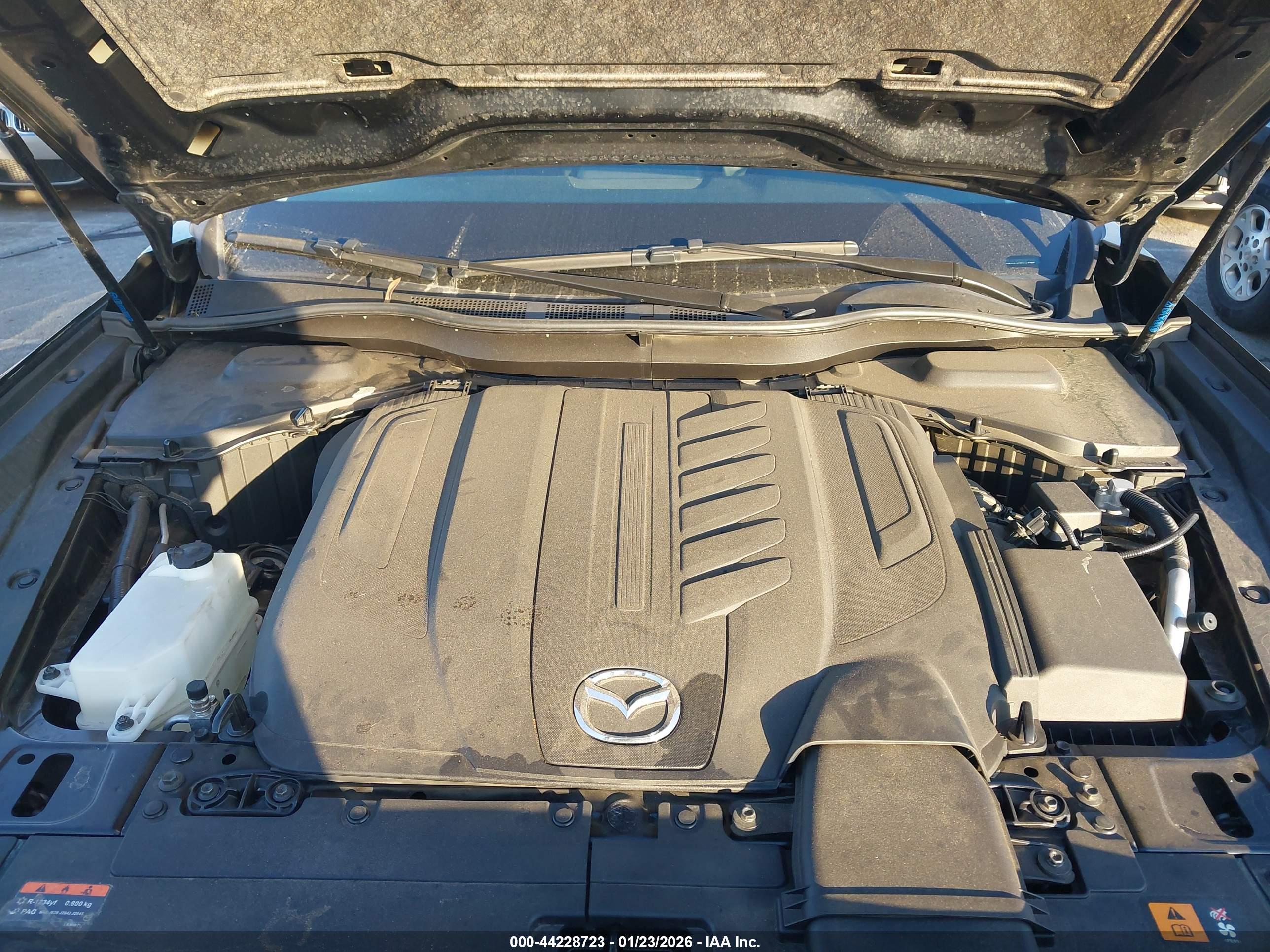 MAZDA CX-90 image 10