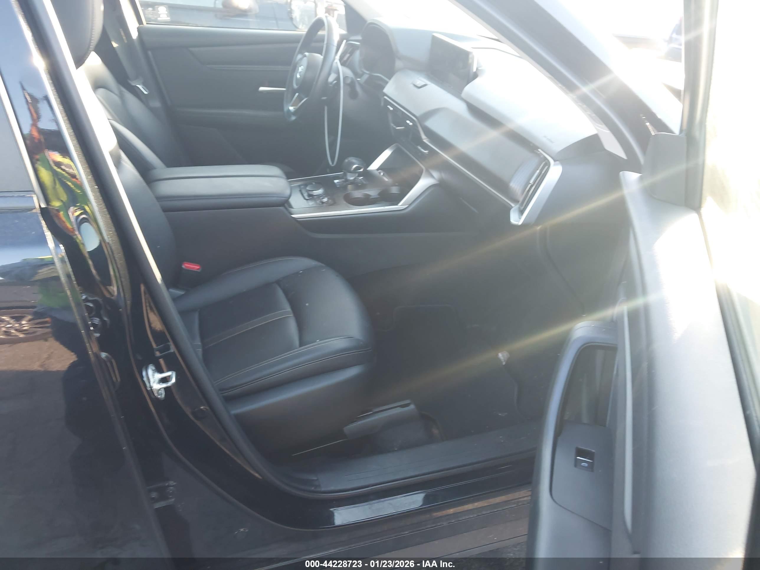 MAZDA CX-90 image 5