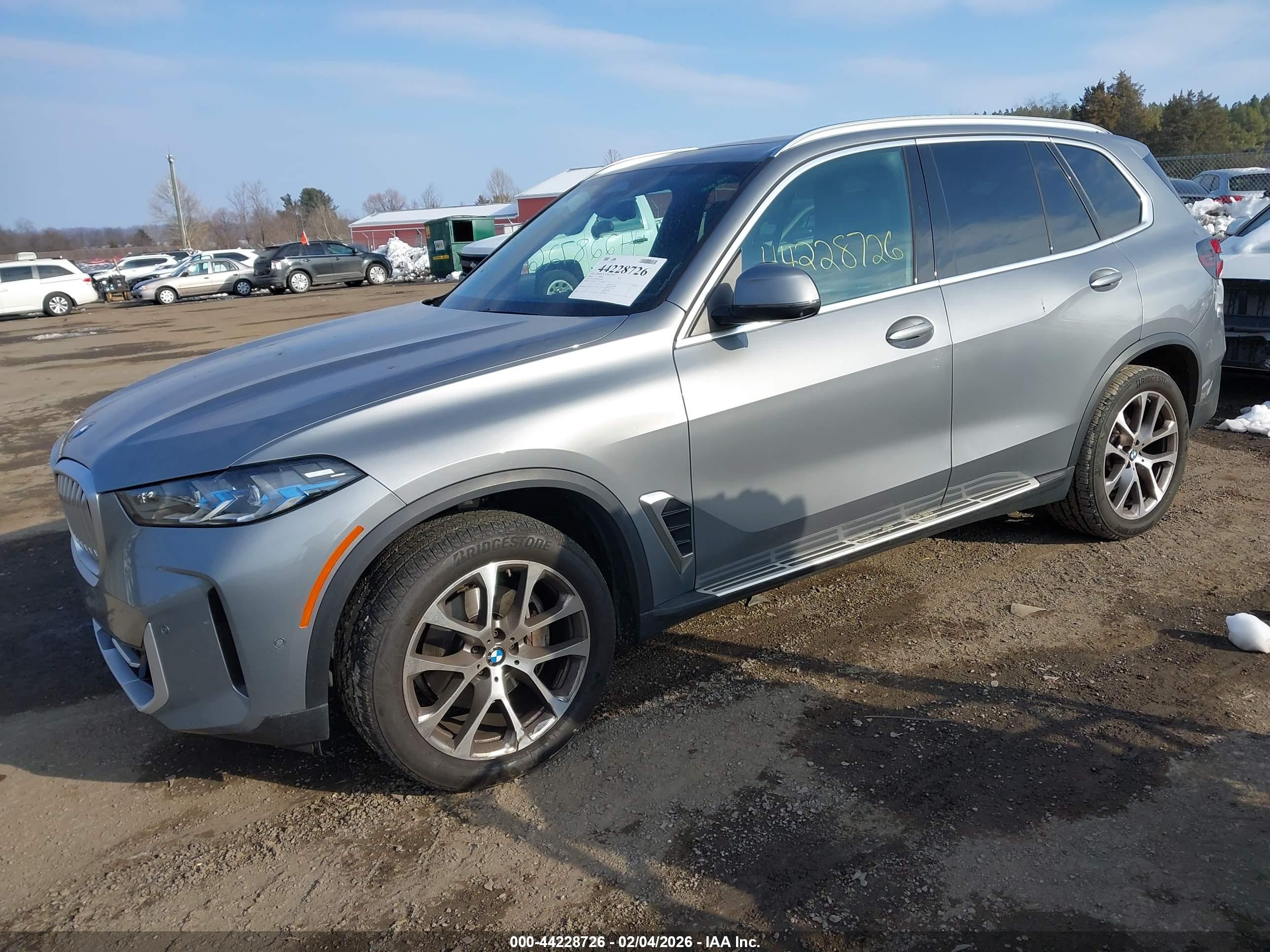 BMW X5 image 2