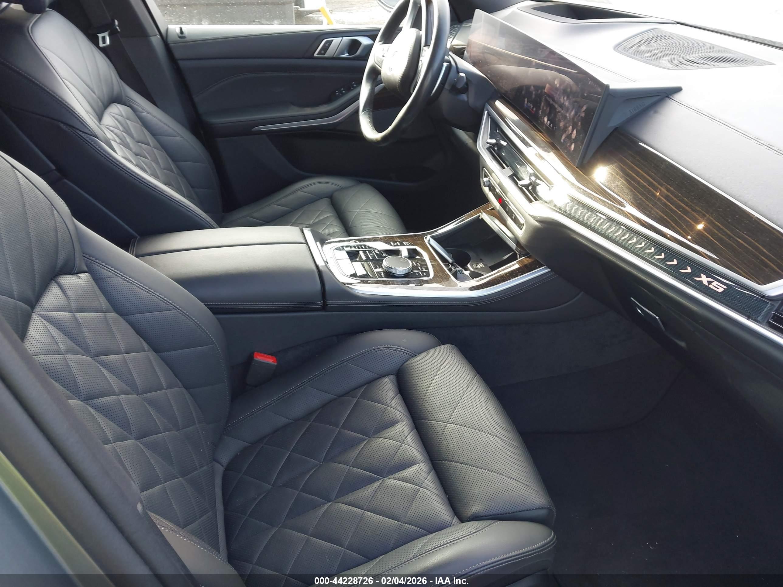 BMW X5 image 5